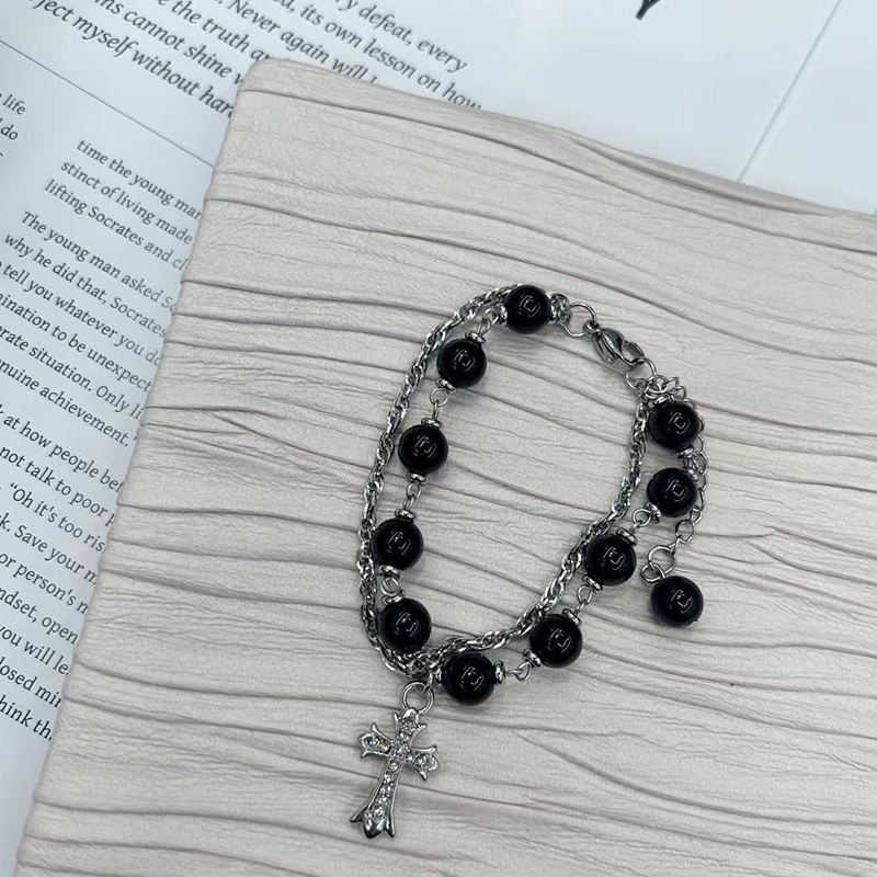 聚旺缘新中式国潮复古钛钢双层手链女水晶好运手串闺蜜女友小清新手饰爆款星星水晶月亮手链女小众设计感清新甜美百搭手串手饰批发详情2