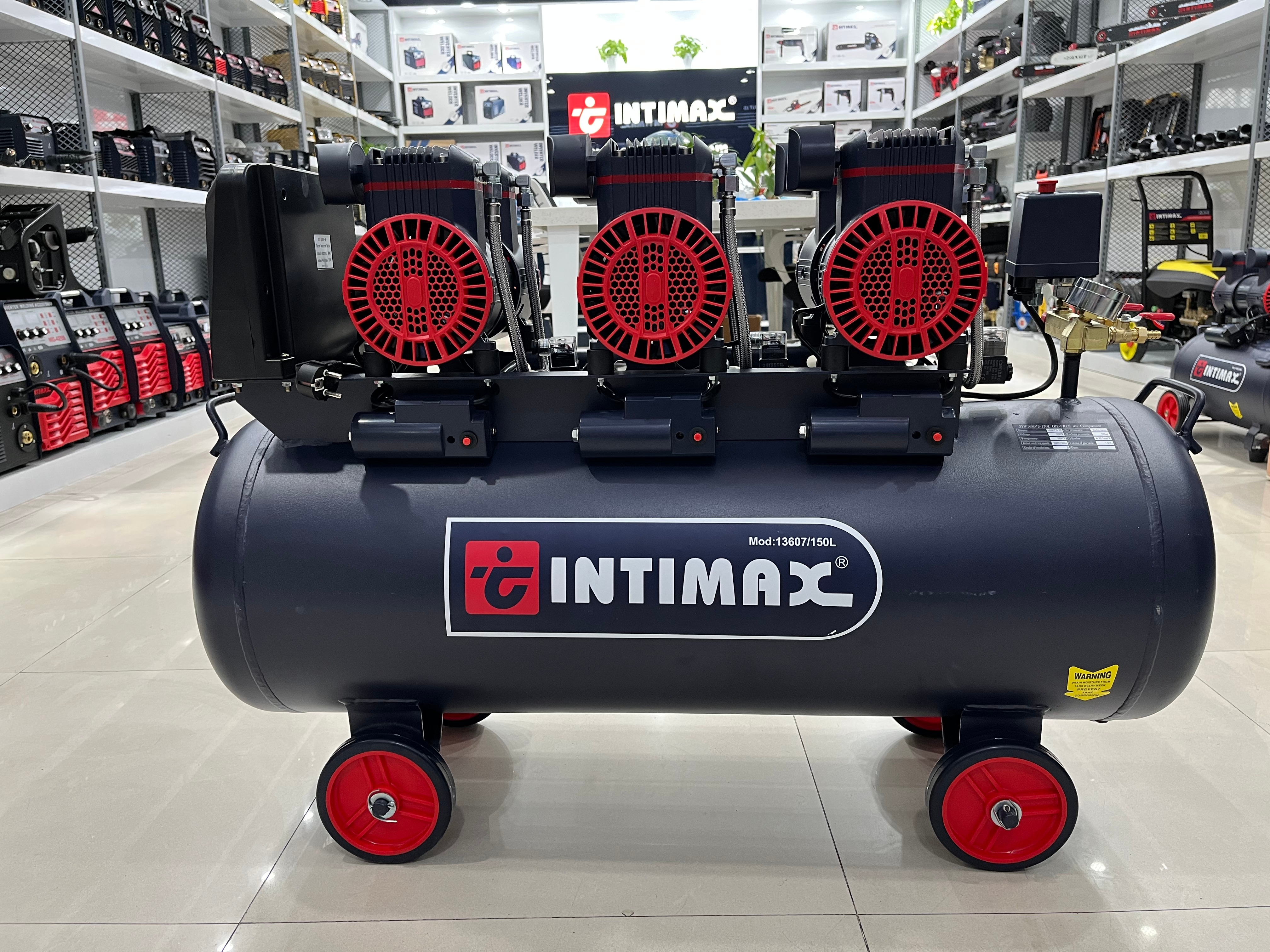 静音无油空压机 oil free air compressor 150l