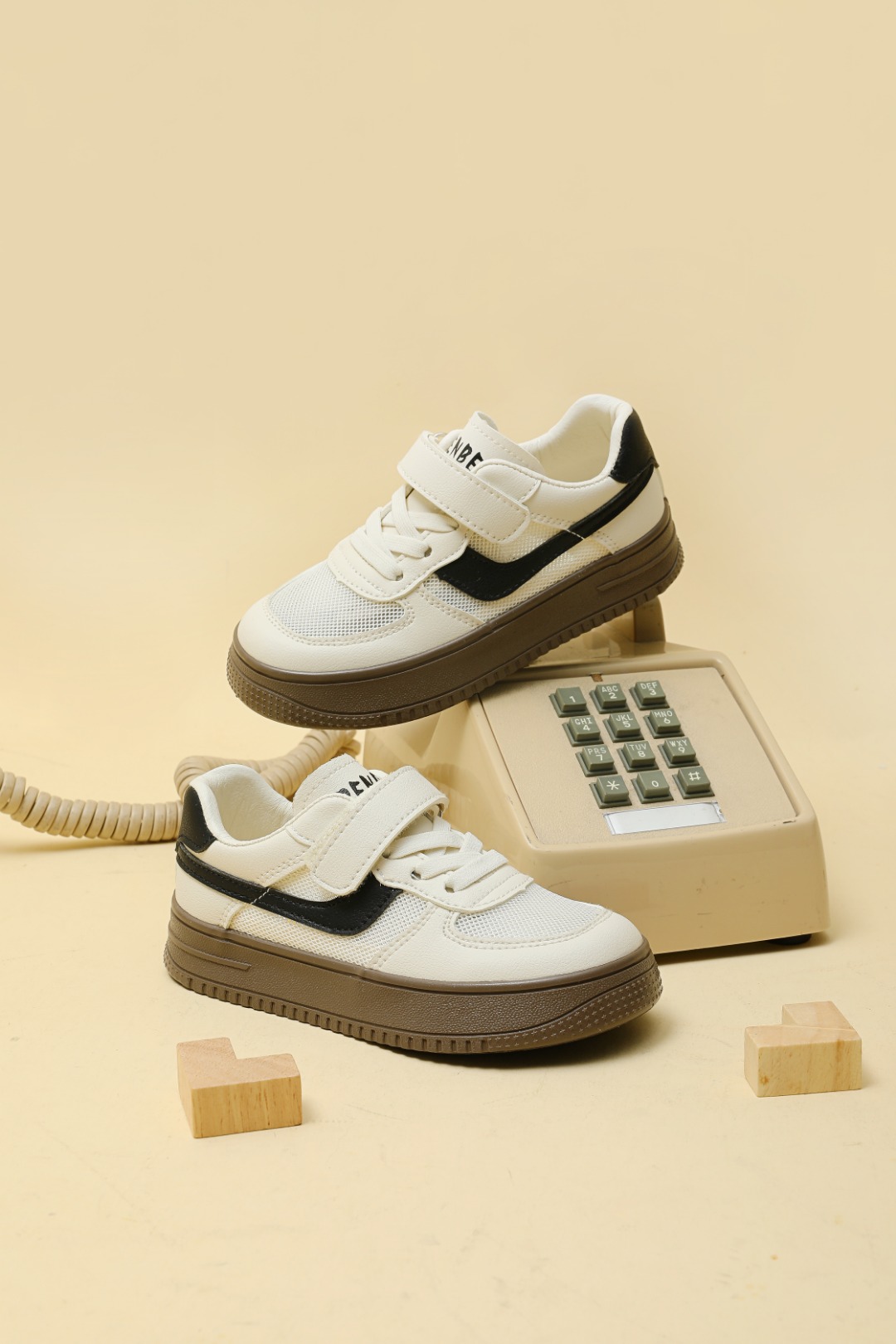 Renben canvas shoes for children, summer breathable mesh shoes, white sneakers