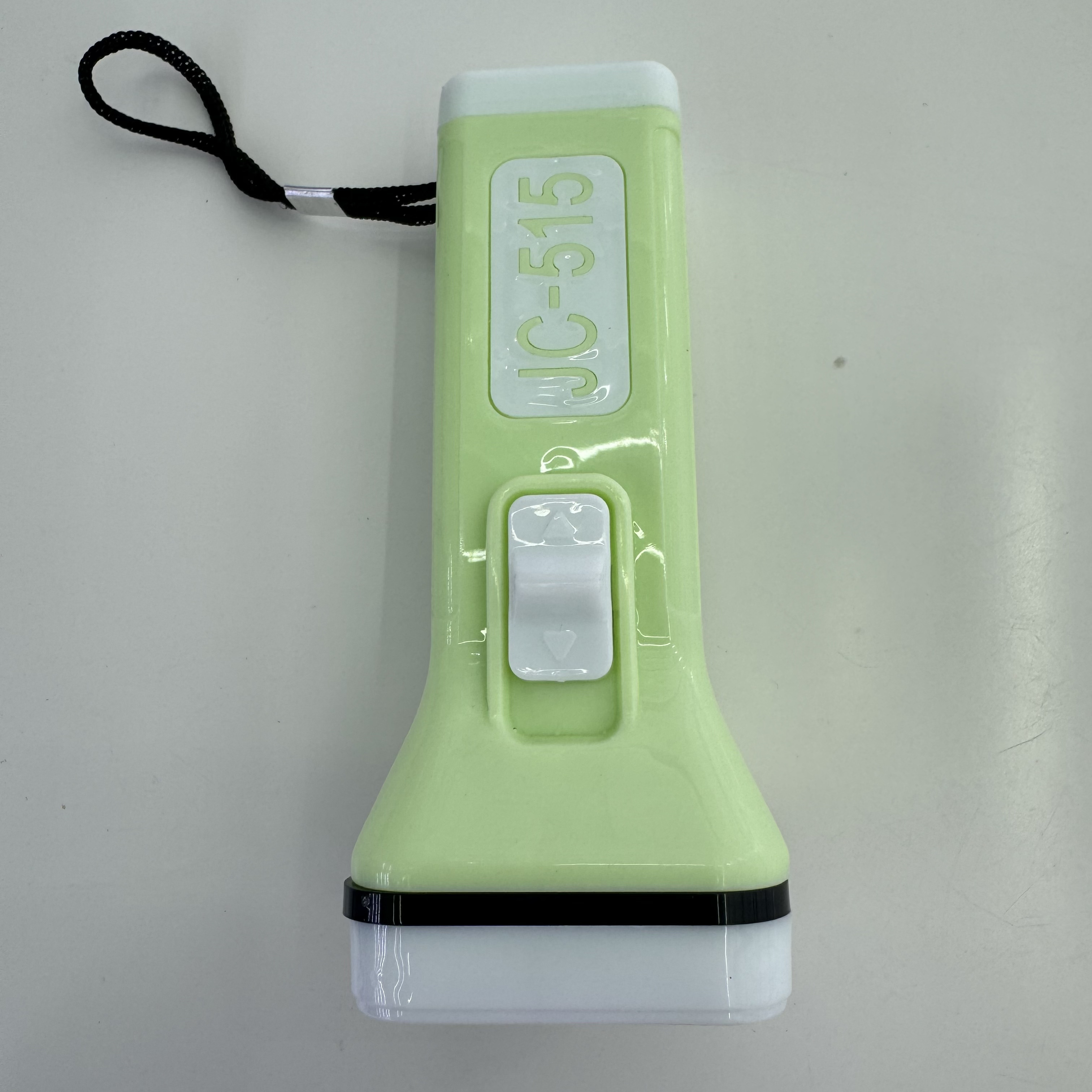 The green flashlight body is shockproof and durable for strong outdoor lighting pic 1