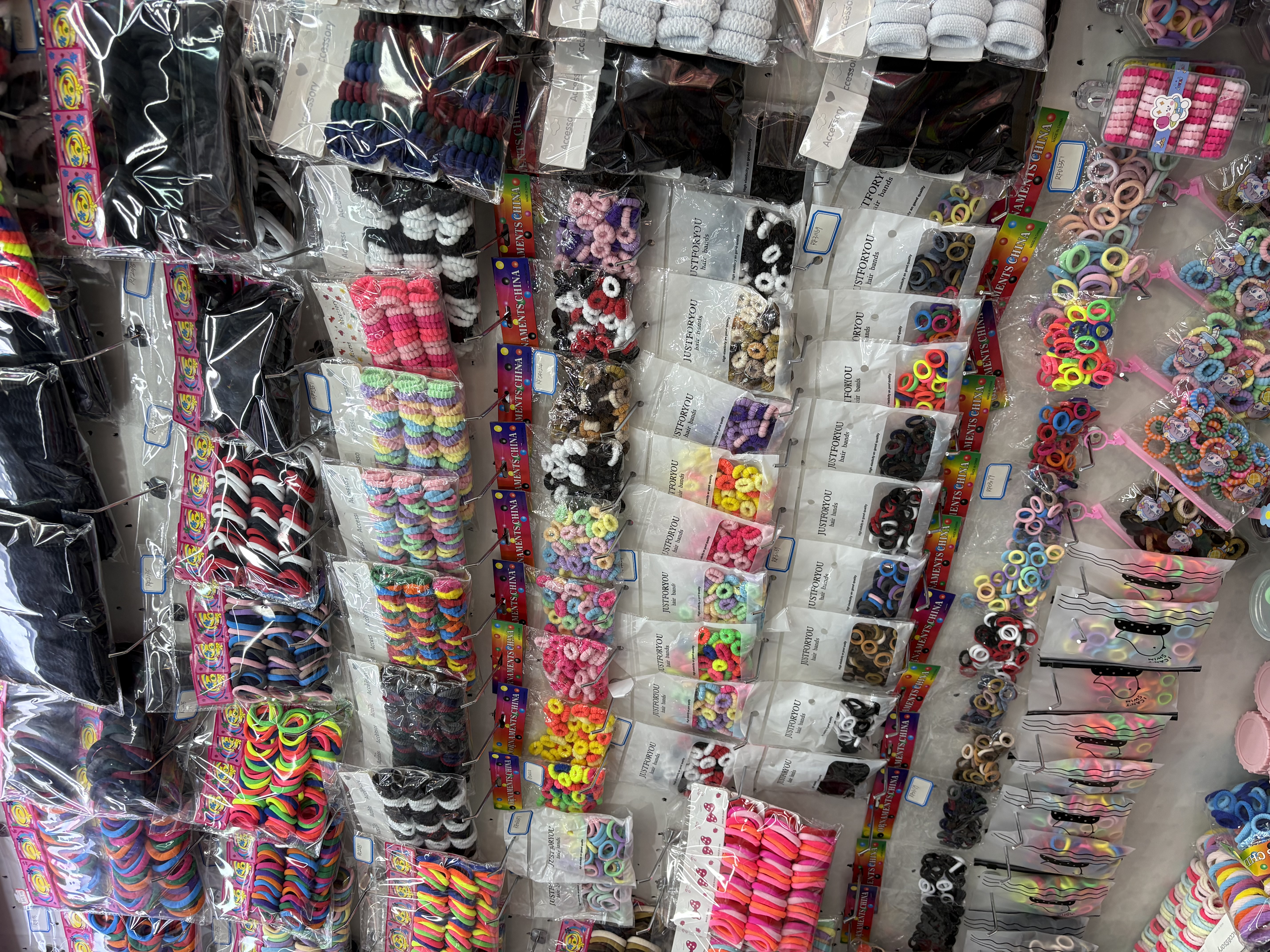 Mia 饰品 describe pic - 2