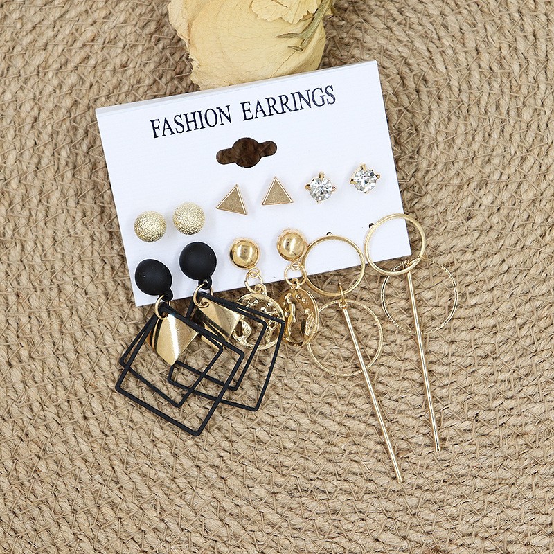 俊苒饰品外贸热卖新款夸张个性ins风铁 CCB 合金套装气质百搭耳饰批发流行组合耳钉套装几何黑色方块金属圆圈混搭饰品