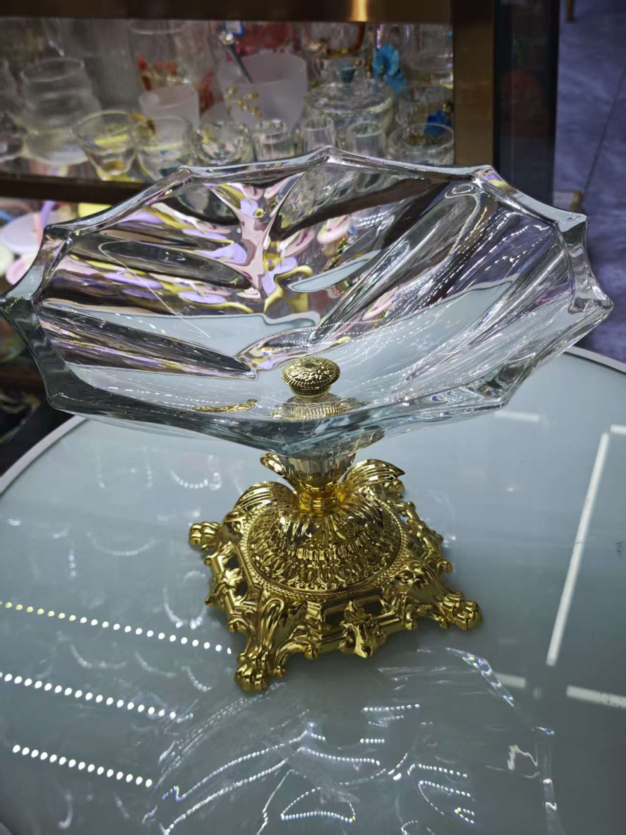 Household storage basket, fruit tray, 6-petal tray rack Application Scenario