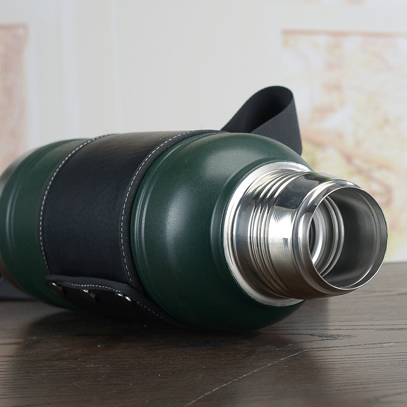 High-end business portable large-capacity 304 stainless steel insulated kettle, portable with a backpack, insulated and chilled cup, vacuum cup pic 8