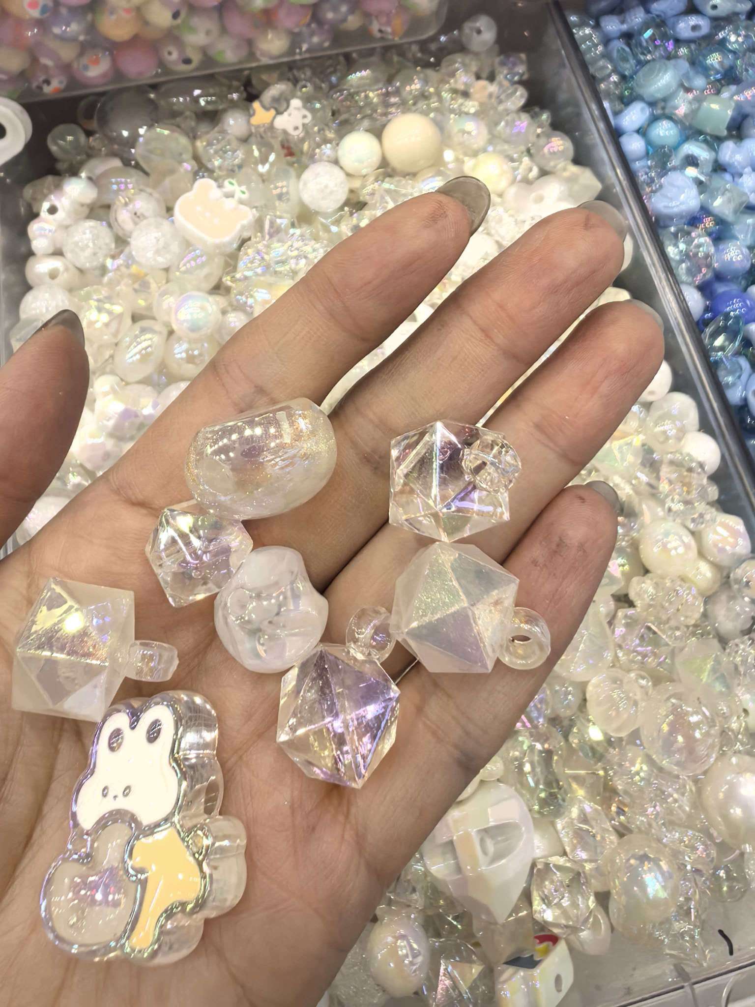 DIY jewelry pendants, mobile phone chain accessories, other jewelry accessories, anti-oxidation and anti-rust necklaces, earrings, pendants, universal undefined