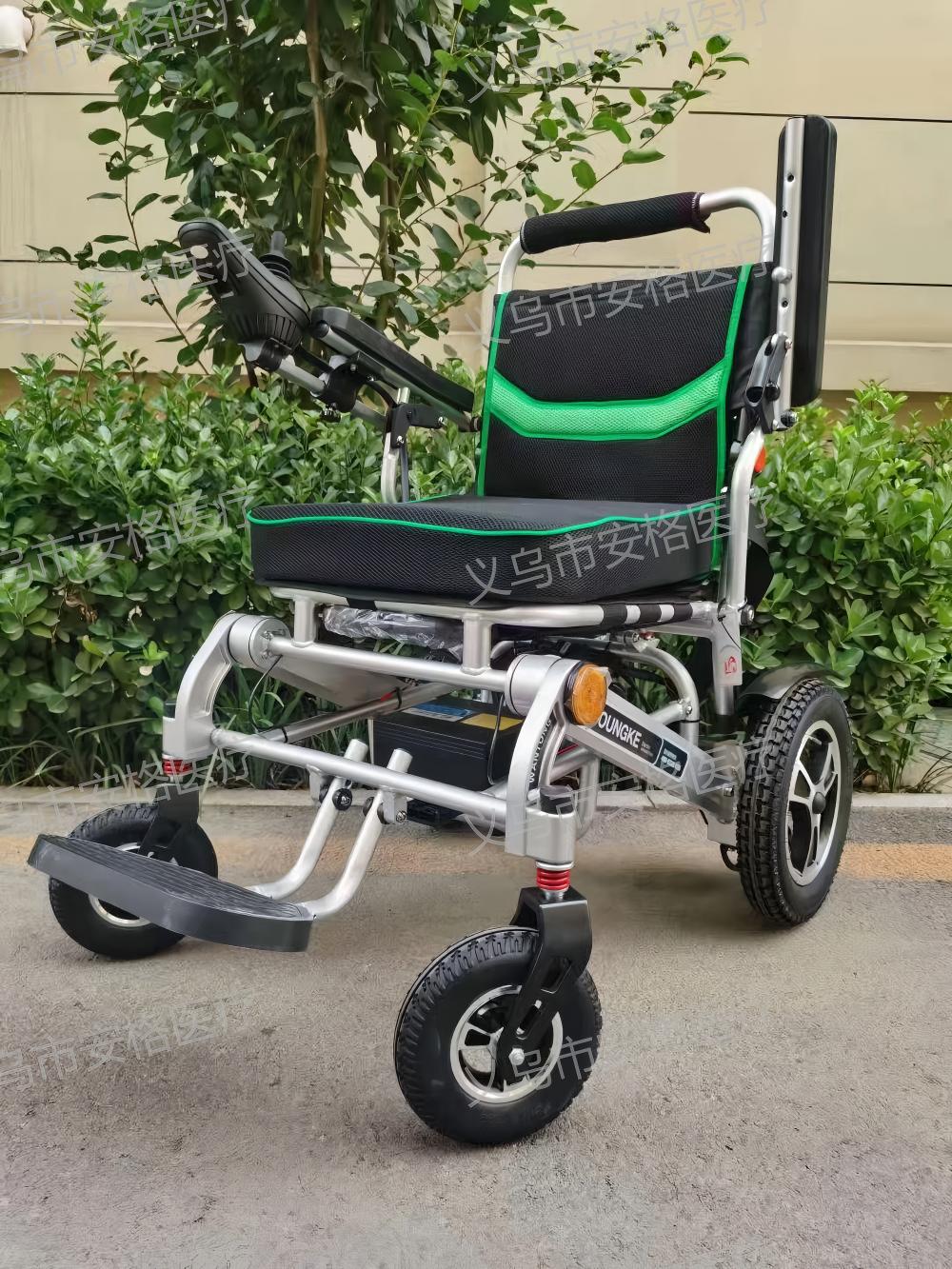 Elderly and disabled wheelchairs, electric wheelchairs, stainless steel wheelchairs full figure