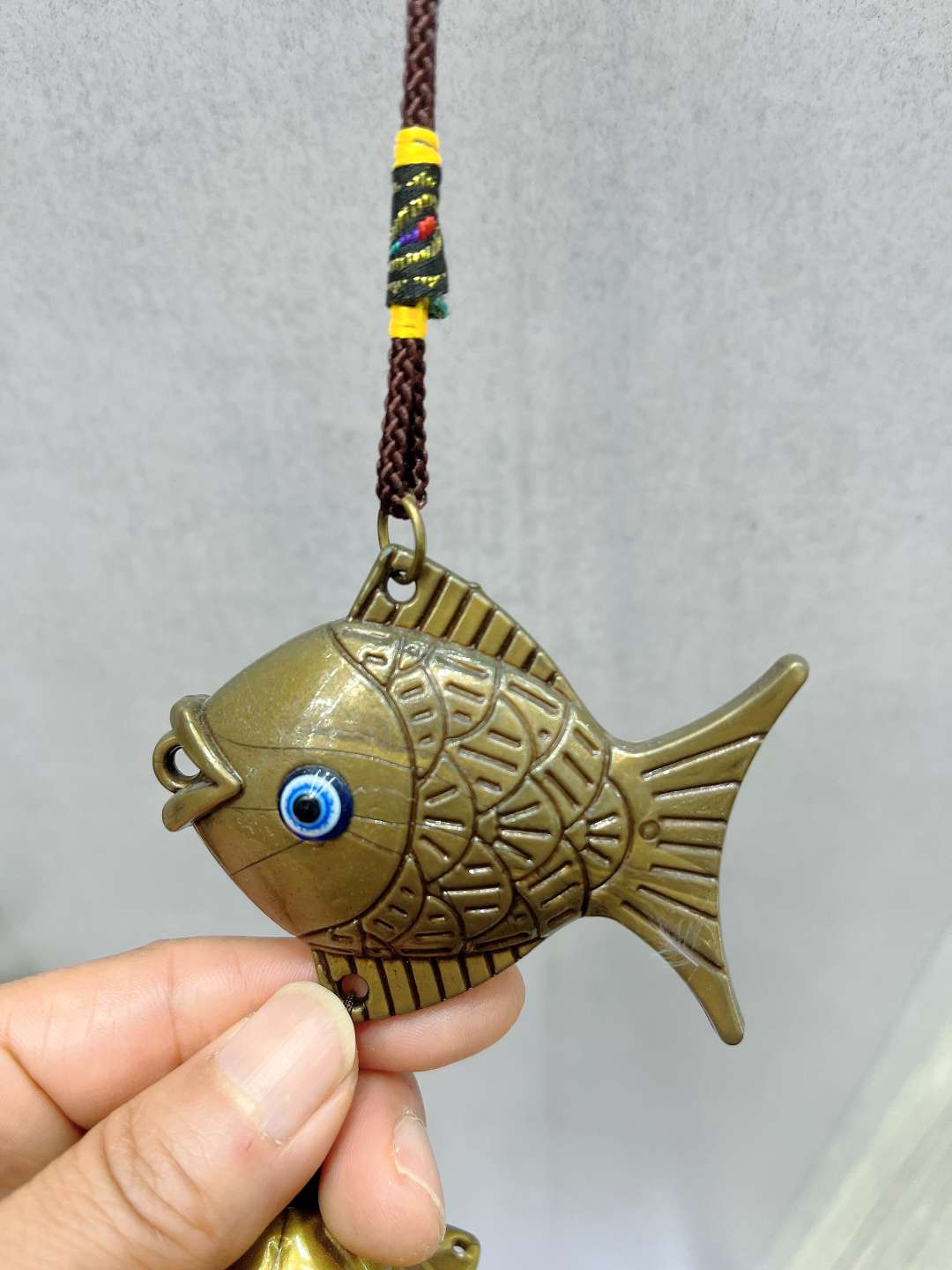 Blue eye wind chimes, fish wind chimes, balcony decorative pendants, travel accessories detail image 2
