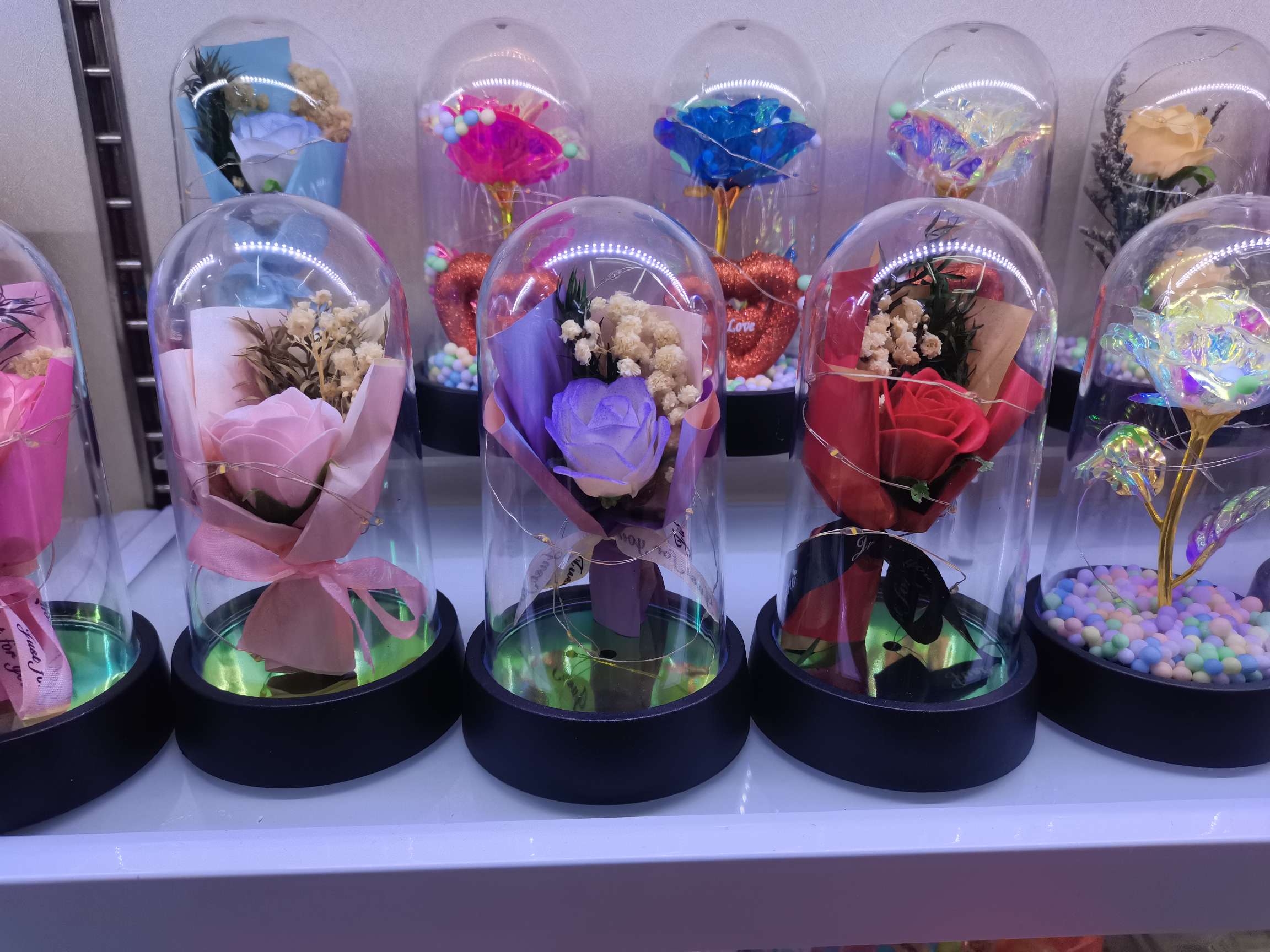 母亲节永生花金箔花玫瑰花生日礼物女友小众高级感浪漫高颜值花束母亲节永生花金箔花玫瑰花生日礼物女友小众高级感浪漫高颜值花束细节图