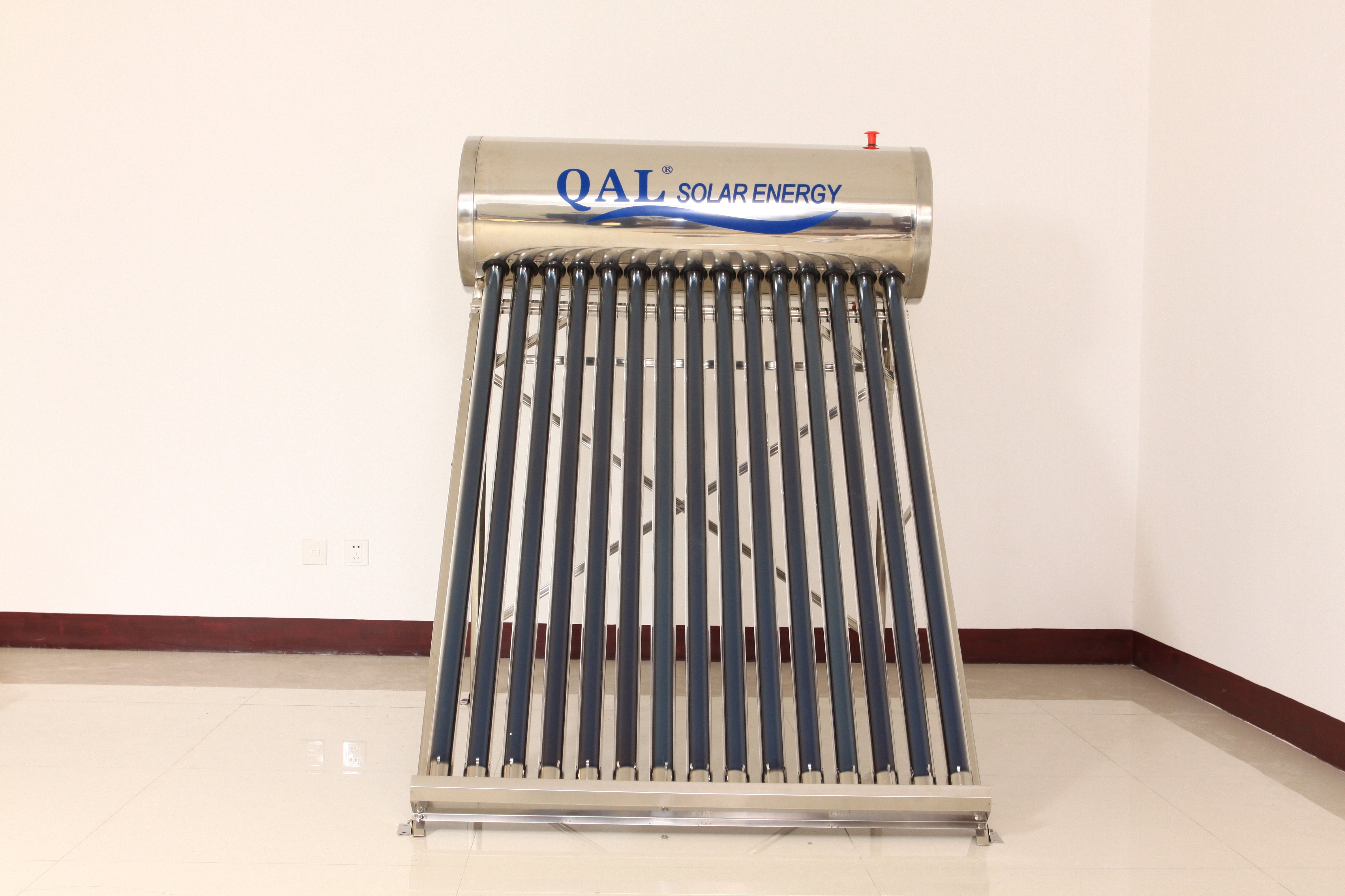 Household solar water heater, energy-saving, efficient, silent storage type, 150 liters