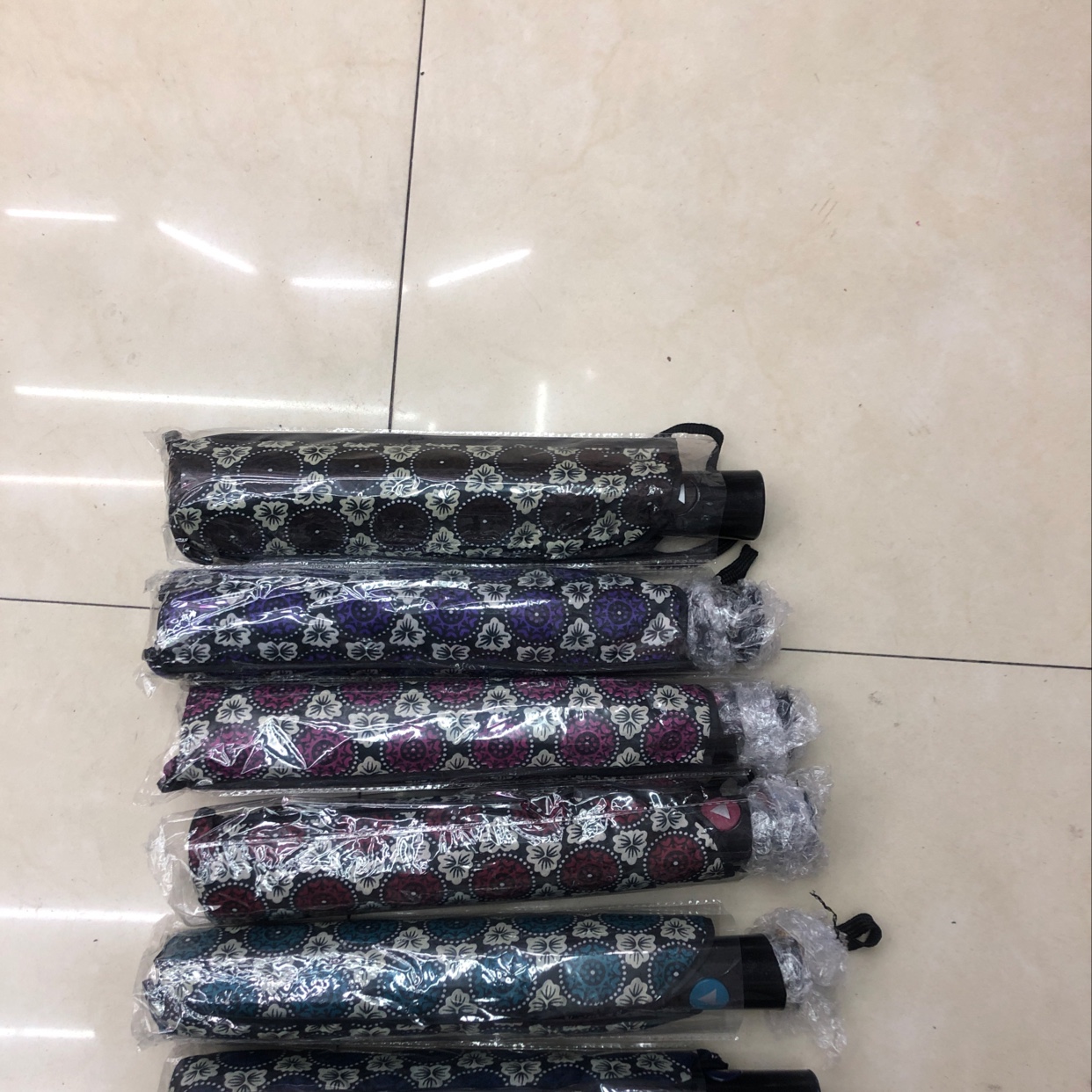 Portable folding umbrella, suitable for both weather and rain, windproof, thickened handle, large waterproof umbrella