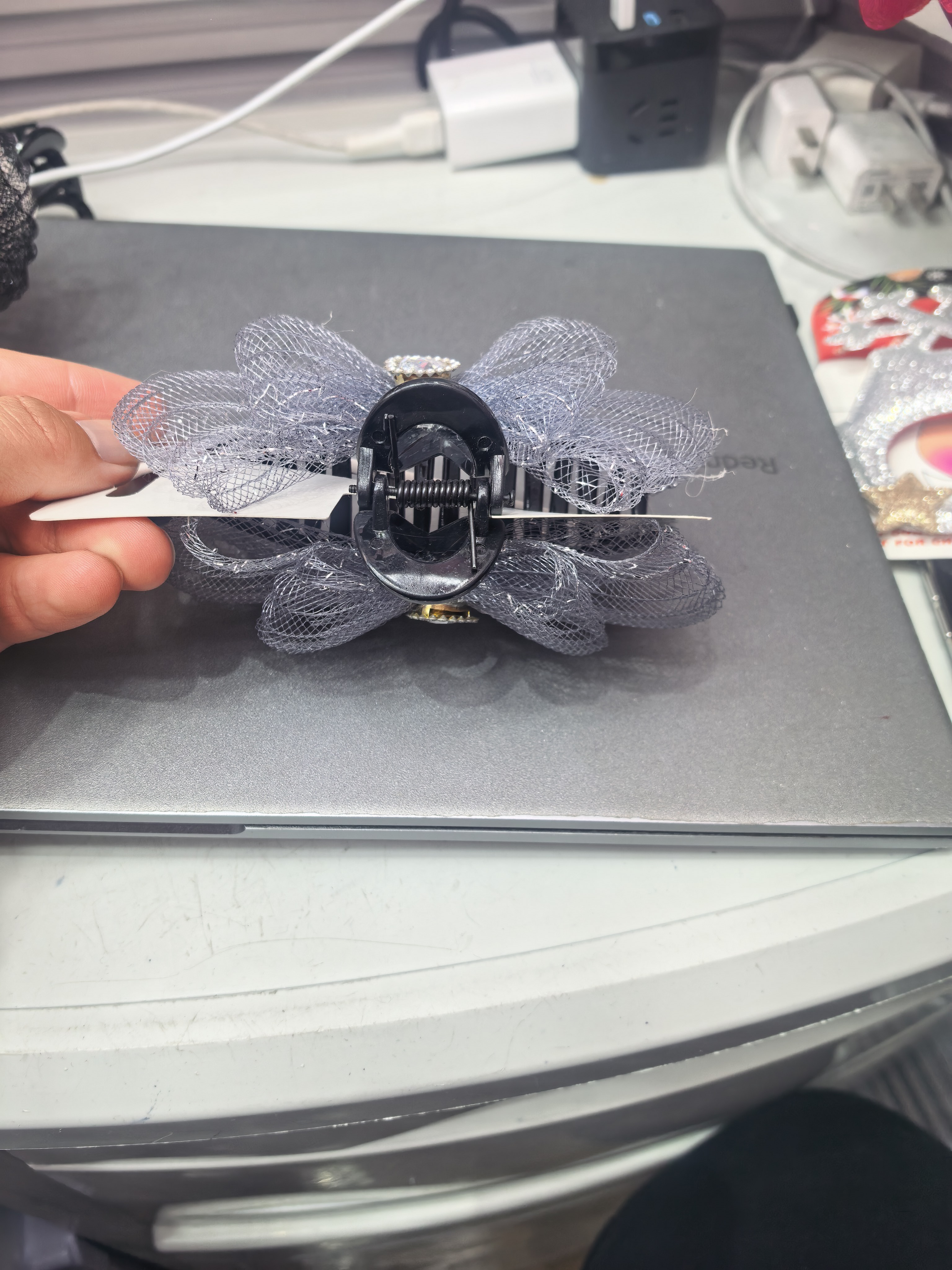 Hard mesh claw clamp Application Scenario