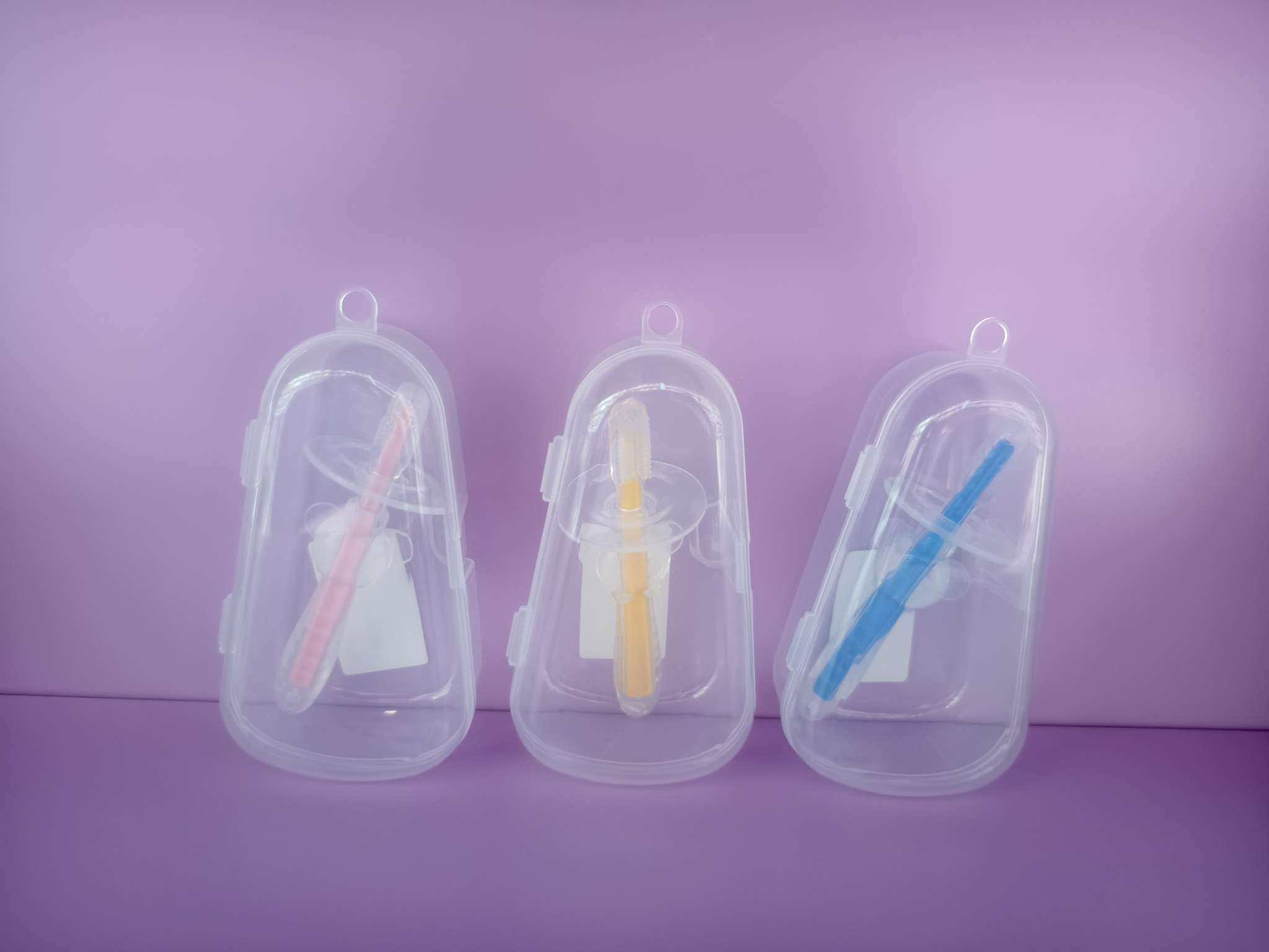 Baby toothbrush, mother and baby products, infant and toddler care products, gentle cleaning, anti-cavity, tooth-protecting, silicone, safe, non-toxic, odorless, cartoon pattern