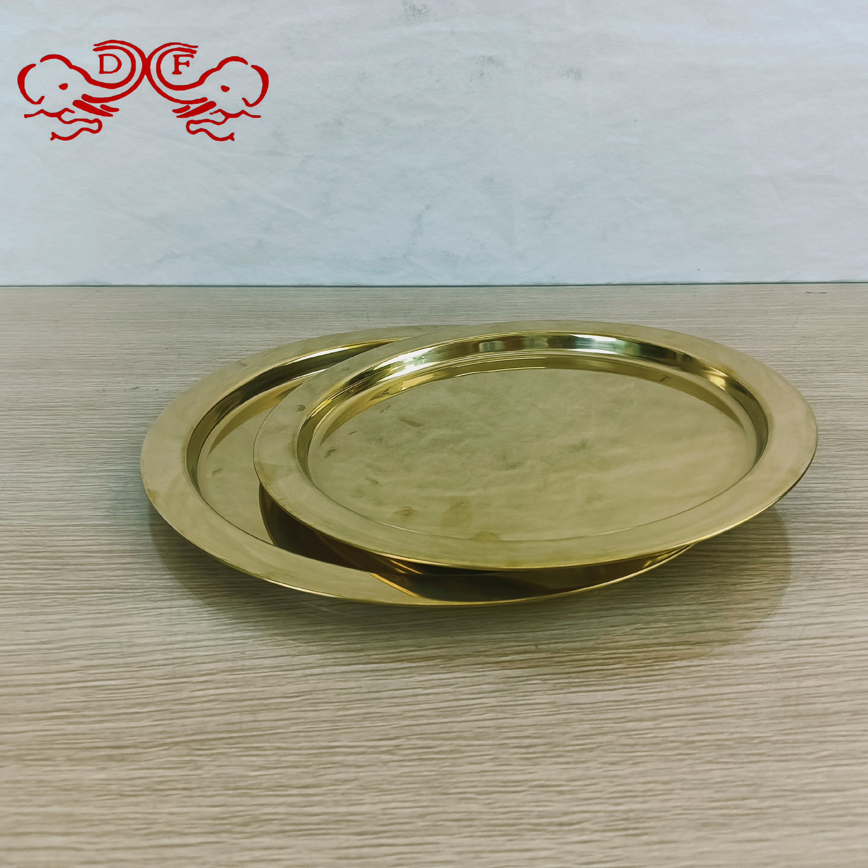 DF99483 stainless steel round plate, flower plate, golden bronze color, craft fruit plate and vegetable plate, DF TRADINGHOUSE Item Picture