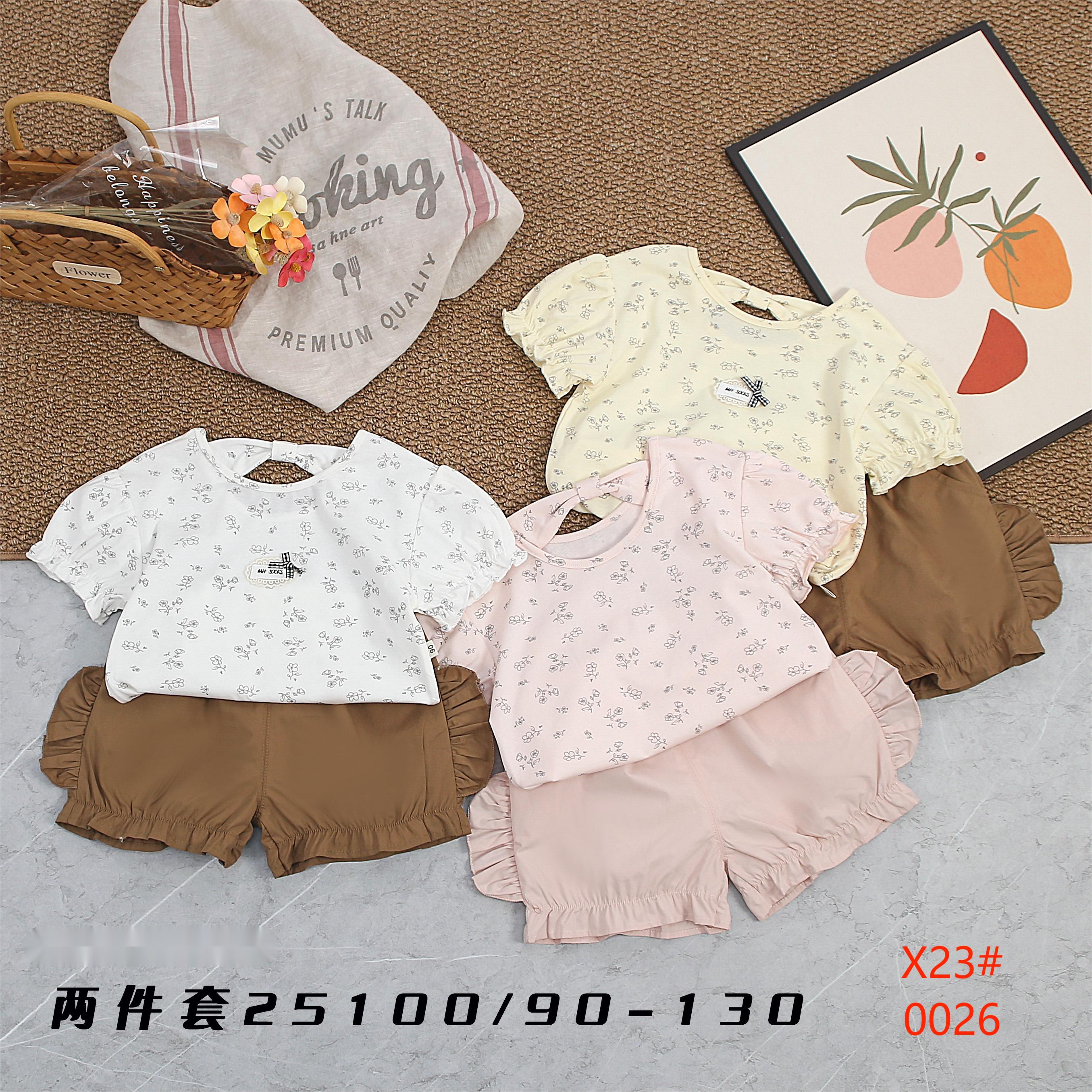 Two-piece children's clothing set, top and shorts, children's casual set for spring and summer, breathable and comfortable Item Picture