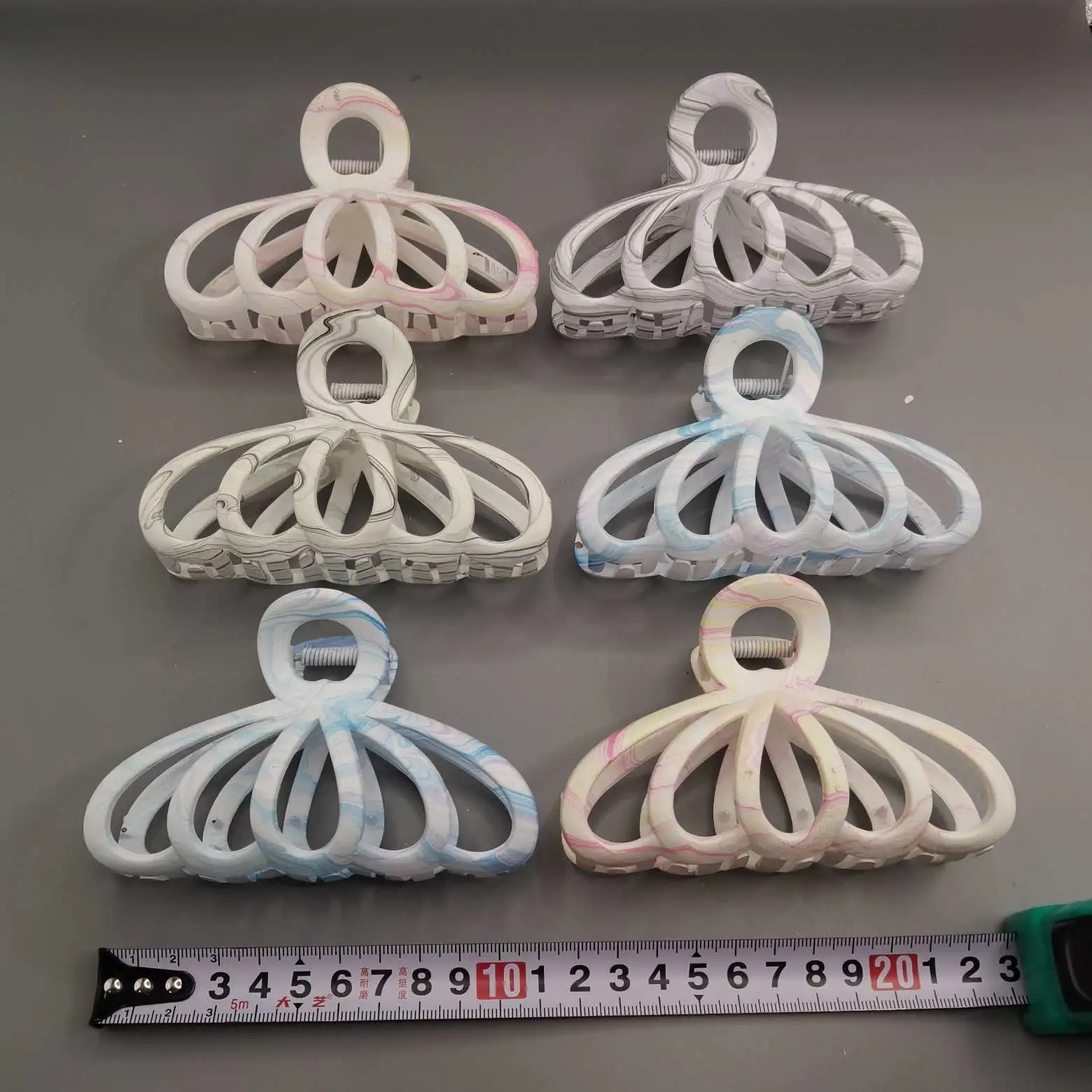 11 cm popular plastic hair clip with shark clip and water drop pattern design detail image 2