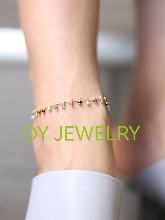 European and American cross-border popular beach color rice bead tassel pendant foot accessory, pure handcrafted gold chain women's hand and foot chain cross-border supply Application Scenario