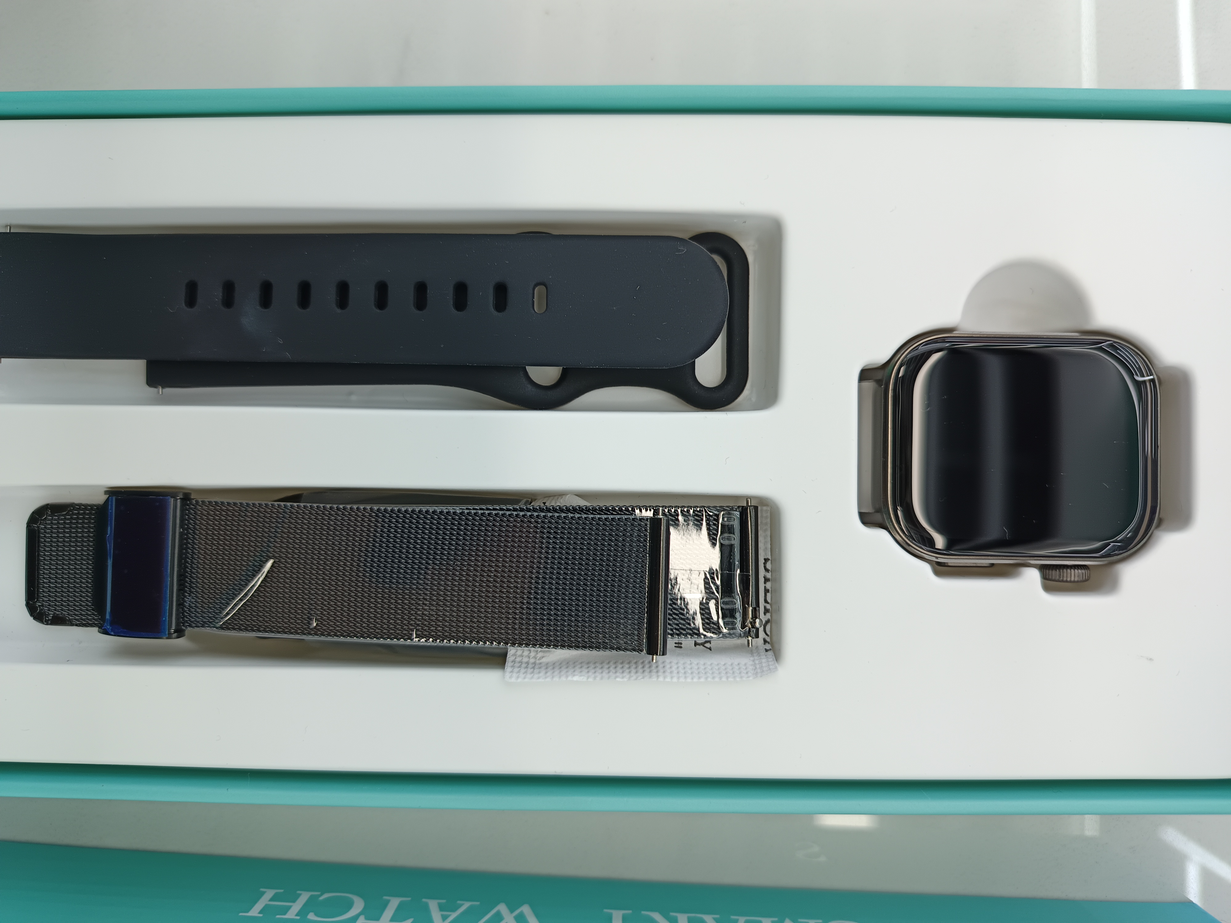 The AEMAI RM12 smart sports watch is equipped with a high-end heart rate monitoring, sports and sleep silicone strap Specification image
