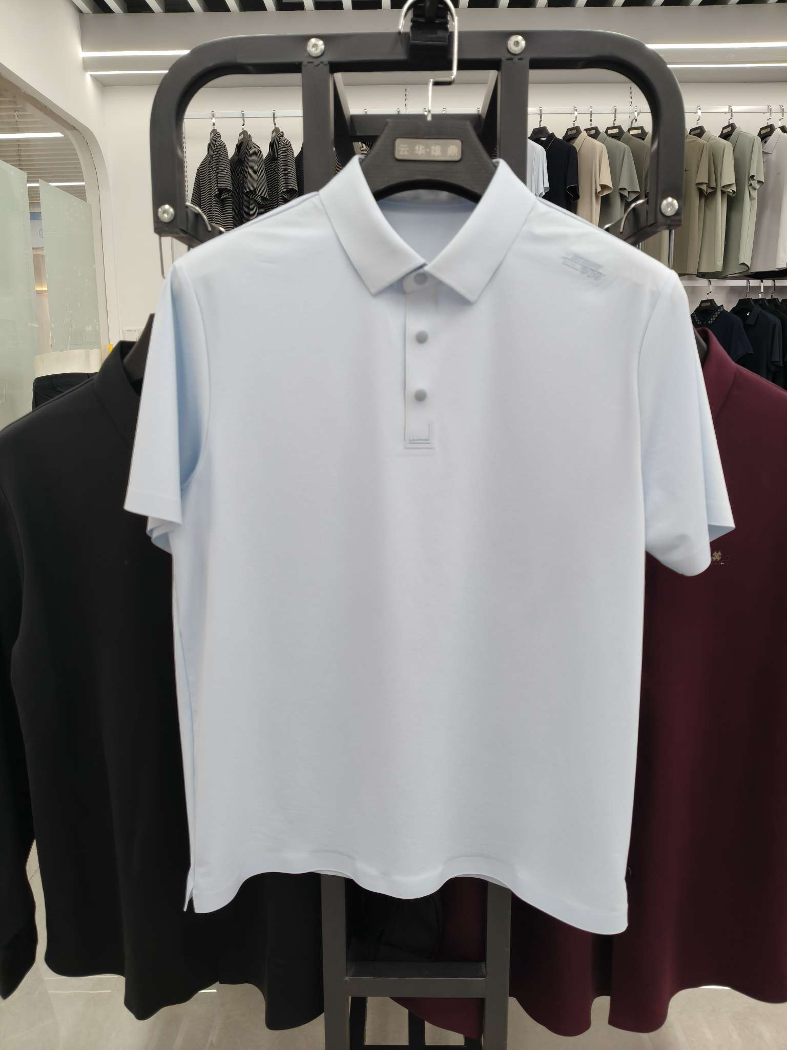 Textile leather knitted fabric is breathable, soft, comfortable and warm, suitable for autumn and winter outfits