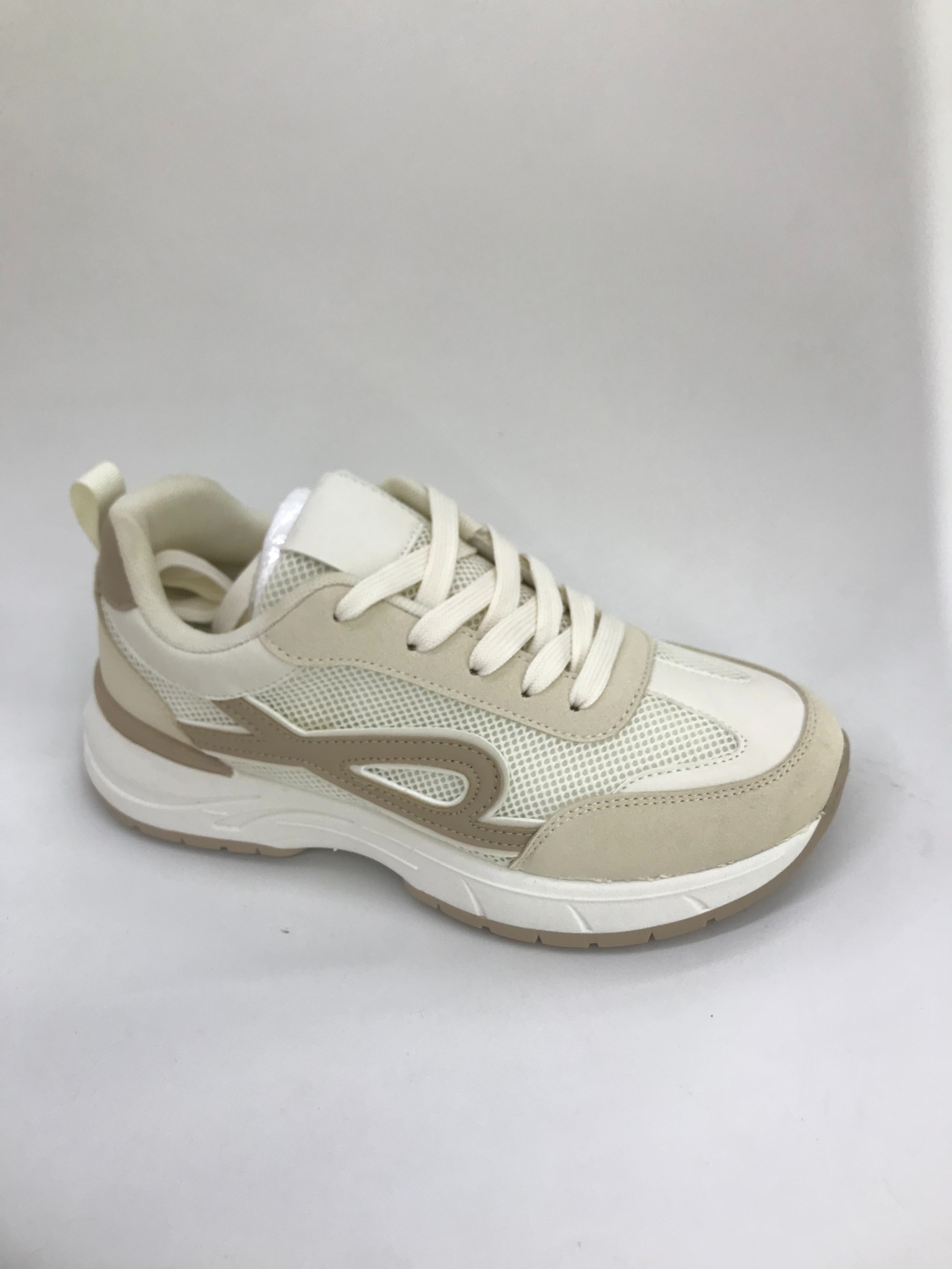 Women's sports shoes are breathable and lightweight. Running shoes are anti-slip, comfortable and shock-absorbing Specification drawing