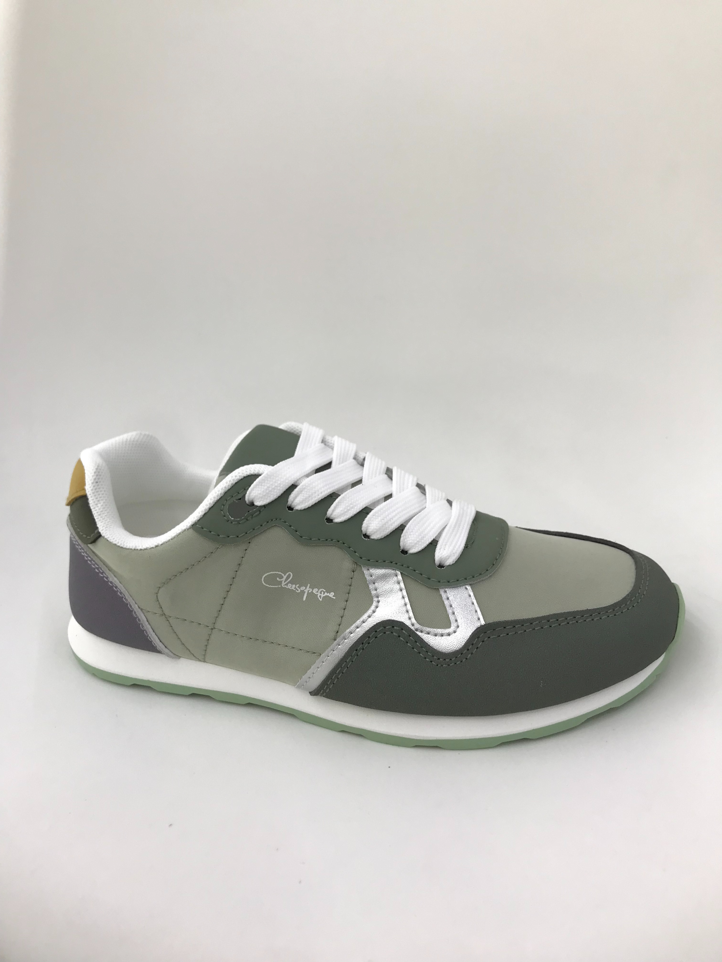 Women's casual sports shoes are breathable, lightweight, comfortable, anti-slip, wear-resistant and versatile details Picture