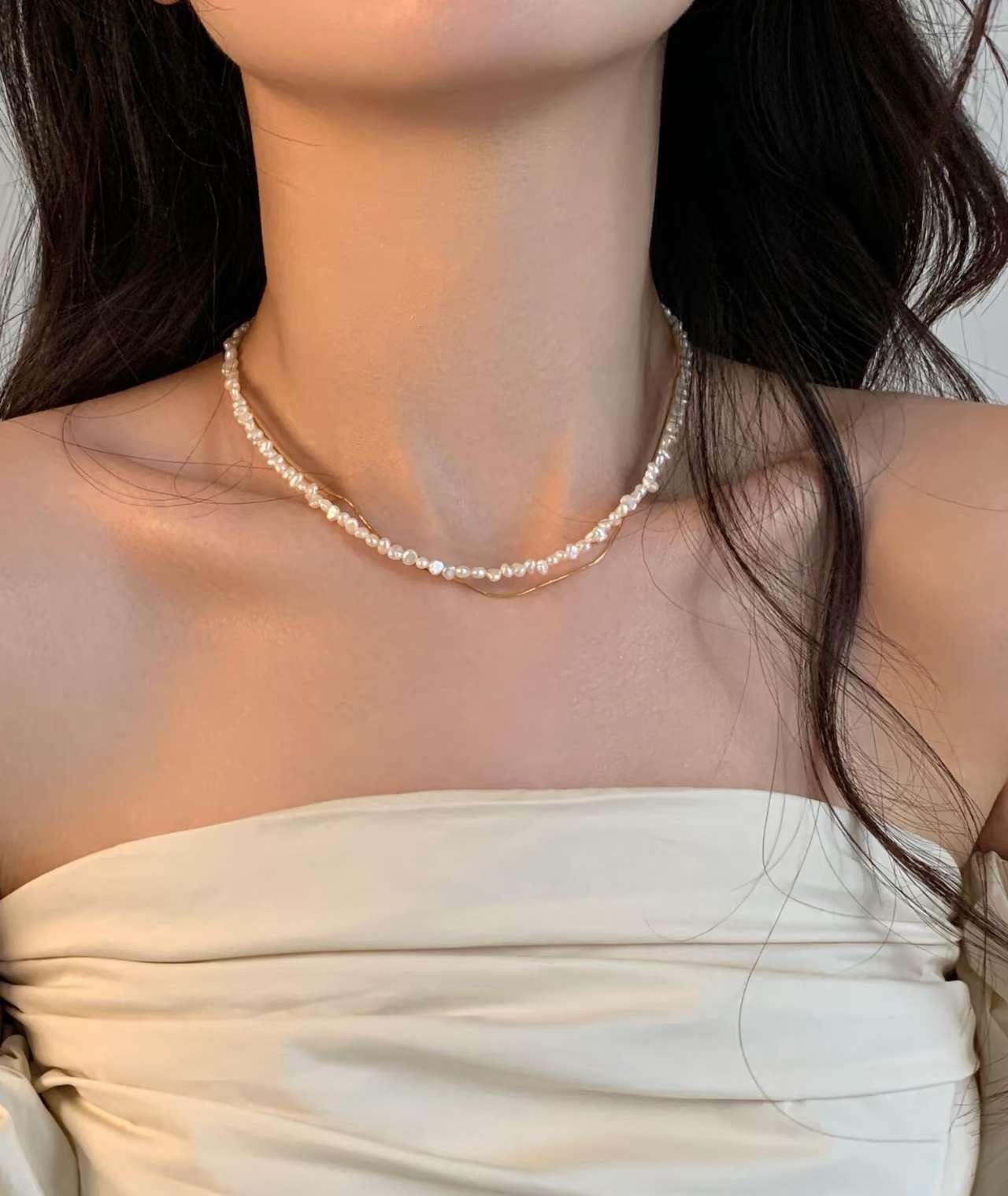 Natural freshwater pearl collarbone chain, fashionable and simple accessory, women's light luxury design necklace gift