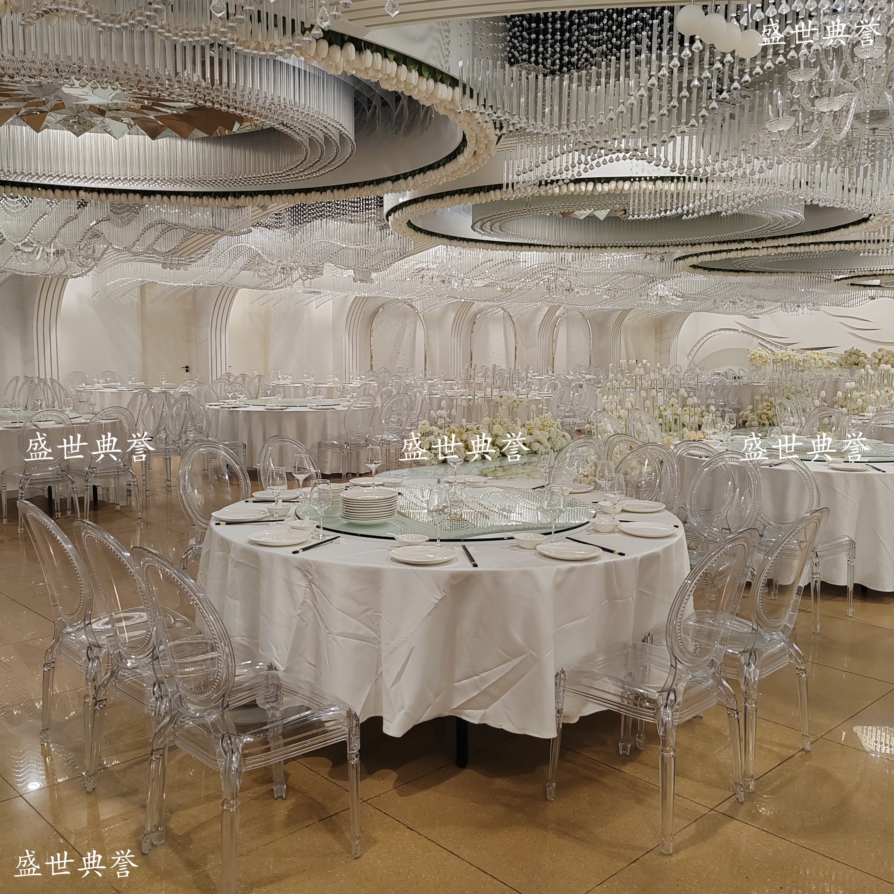 Quzhou International Banquet Center dining chairs, hotel theme wedding banquet crystal chairs, foreign trade outdoor wedding acrylic chairs Specification image