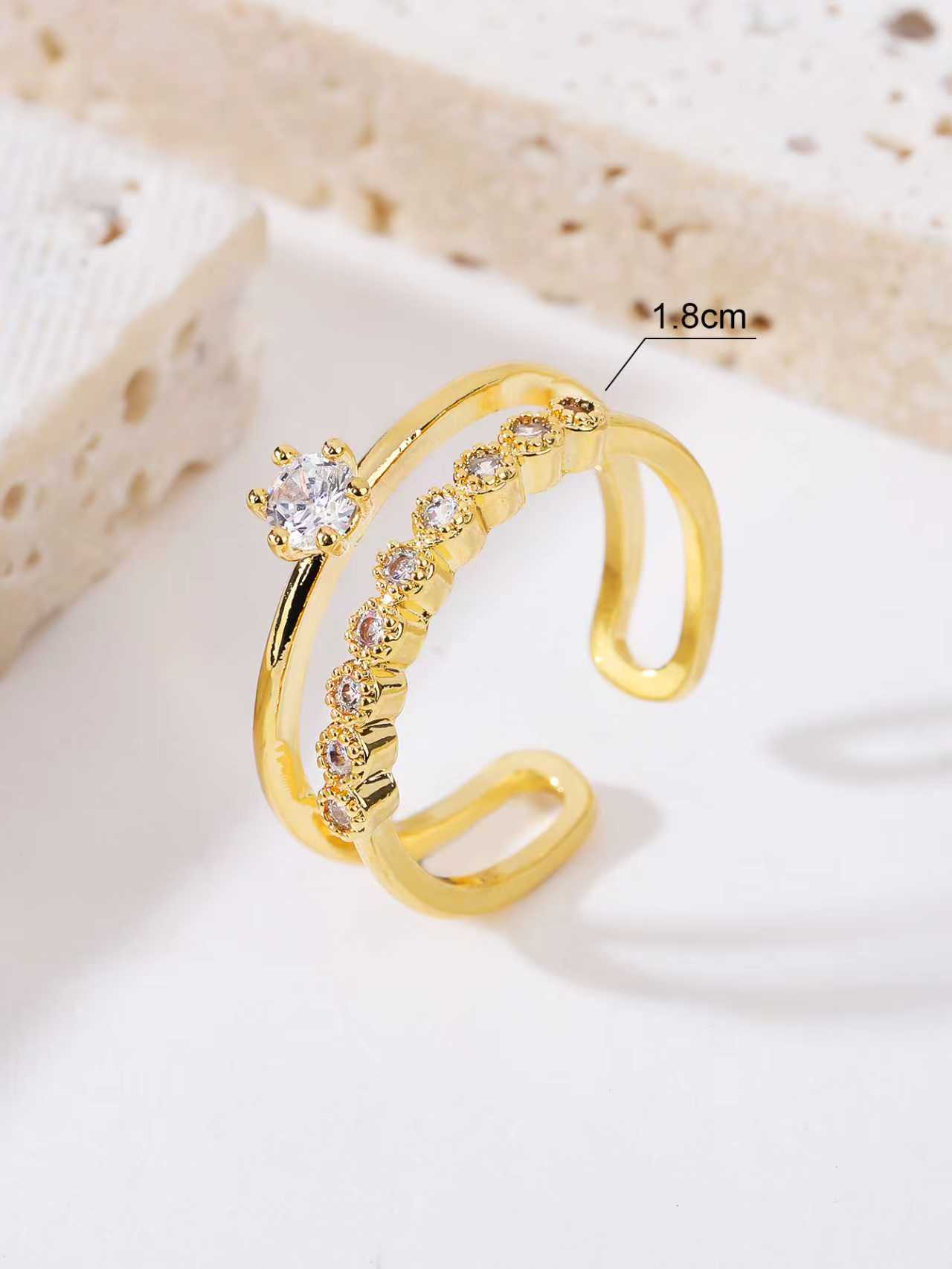 The style is novel. You can freely match it with a full copper and golden open ring. The size can be adjusted as you like.