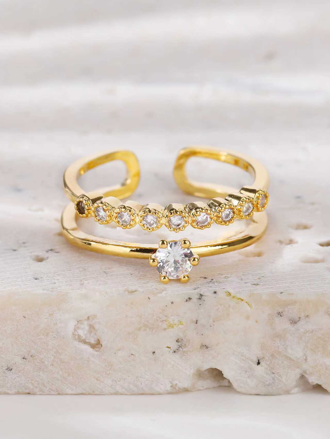 The style is novel. You can freely match it with a full copper and golden open ring. The size can be adjusted as you like. Application Scenario