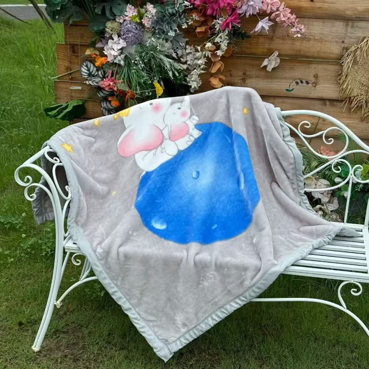 Yuntong Blanket, a super transparent double-layer thickened edged-wrapped baby blanket for kindergarten naps, is a warm blanket for children pic 15