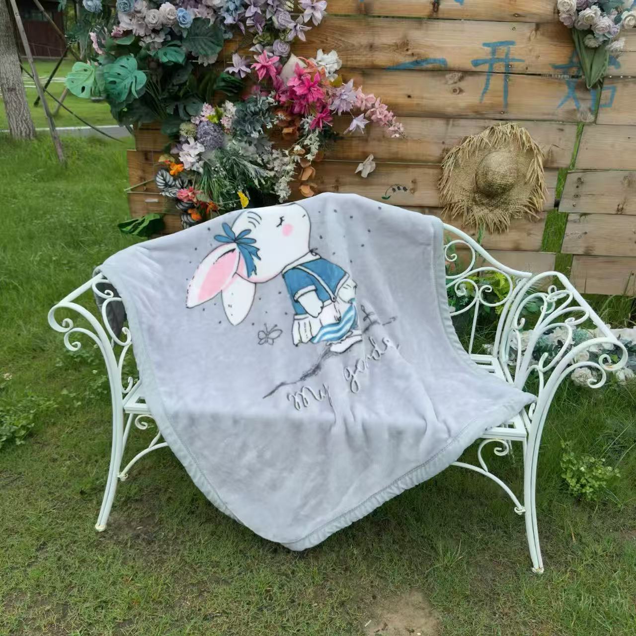 Yuntong Blanket, a super transparent double-layer thickened edged-wrapped baby blanket for kindergarten naps, is a warm blanket for children pic 20