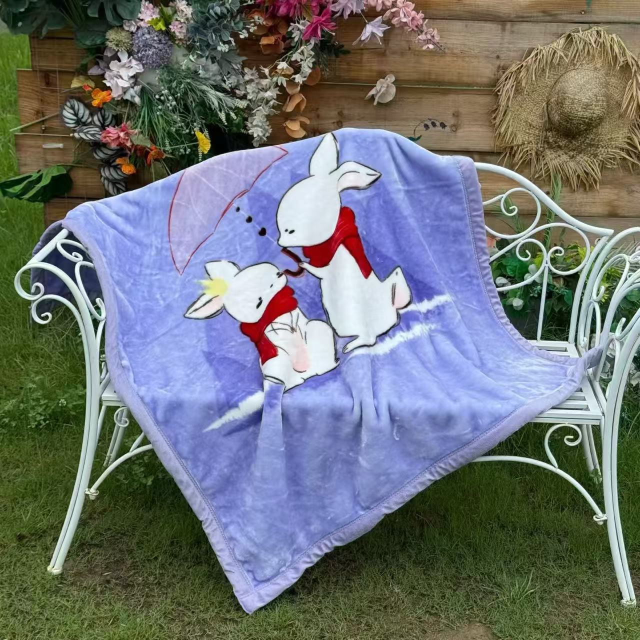 Yuntong Blanket, a super transparent double-layer thickened edged-wrapped baby blanket for kindergarten naps, is a warm blanket for children pic 16