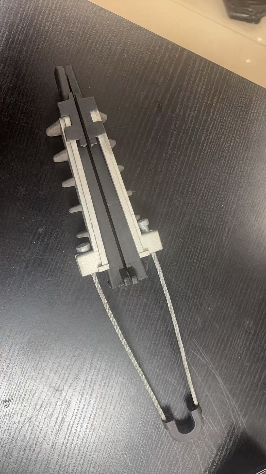 线夹产品图