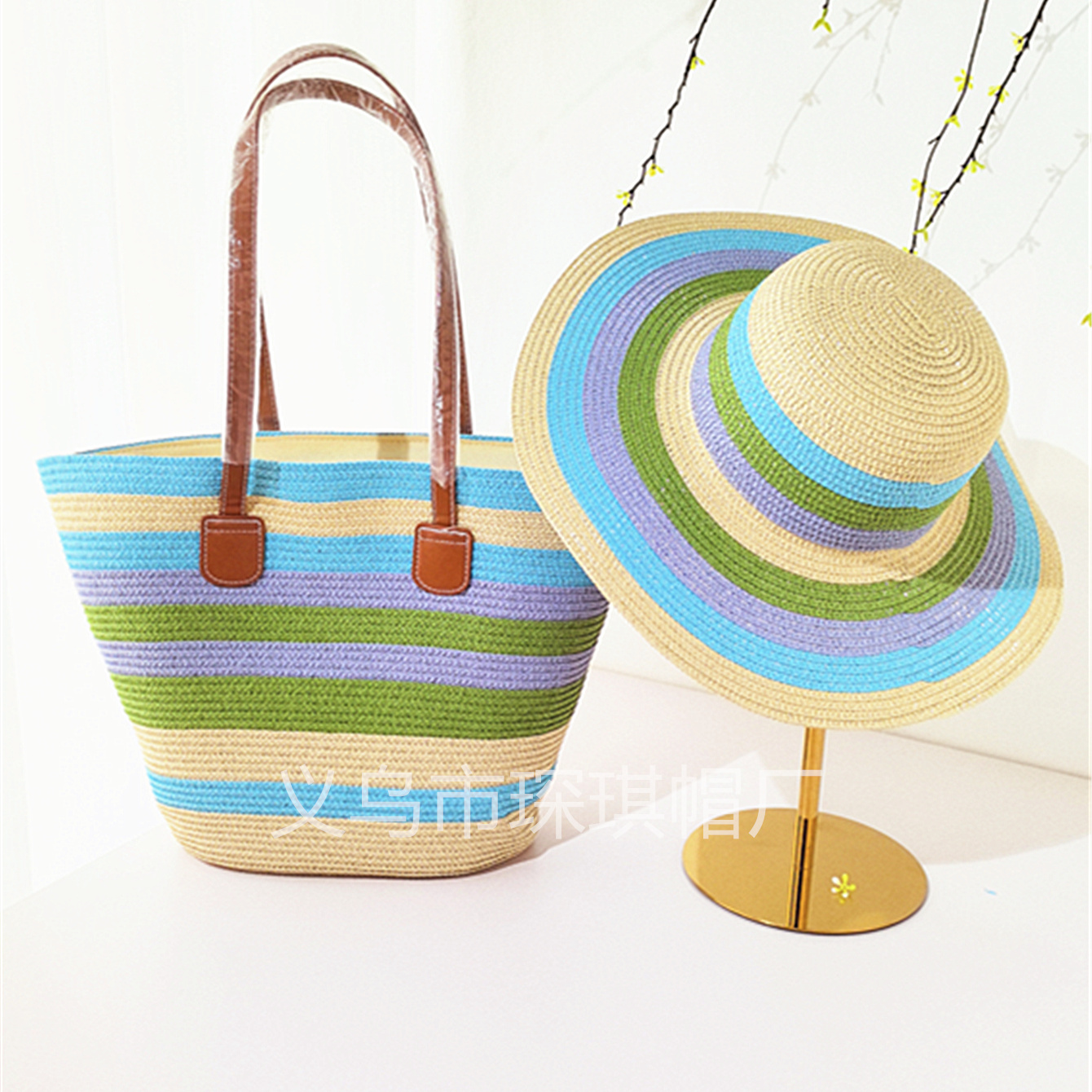 Women's cross-border bestsellers: Spring and summer straw woven beach bags, beach hats, straw hat combination sets, two-piece hat and bag sets, beach sun protection and shade hats, UV-resistant foldable outdoor swimming pool shooting fashionable sun protection hats, solid-color straw woven hats details Picture