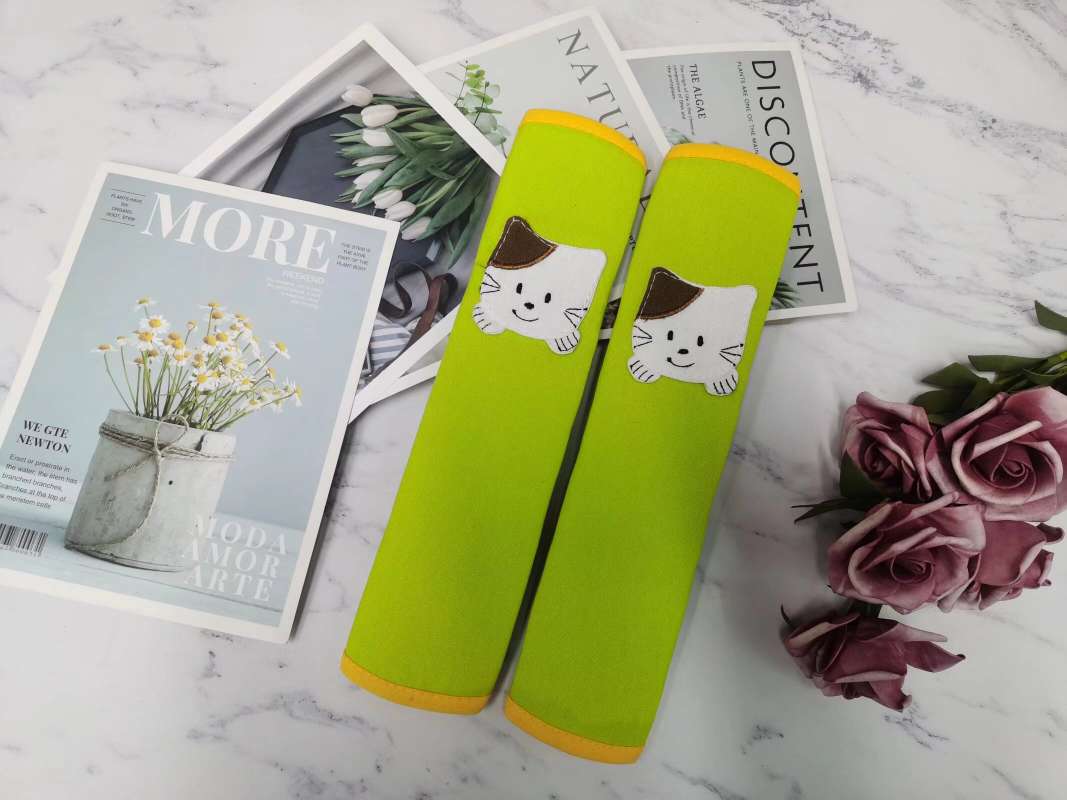 Fabric refrigerator door handle gloves, double door anti-collision protection, anti-ice hand, anti-cold thickened protective cover, handle protection cover, car seat belt shoulder guard cover Specification image