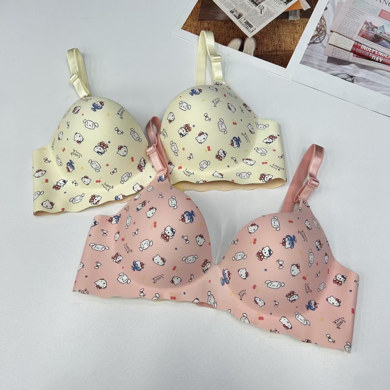 FCM-823# Women's bras for export to the Middle East and Africa. Women's bras without underwire, comfortable and seamless, women's swimming cloth bras, QNI details Picture