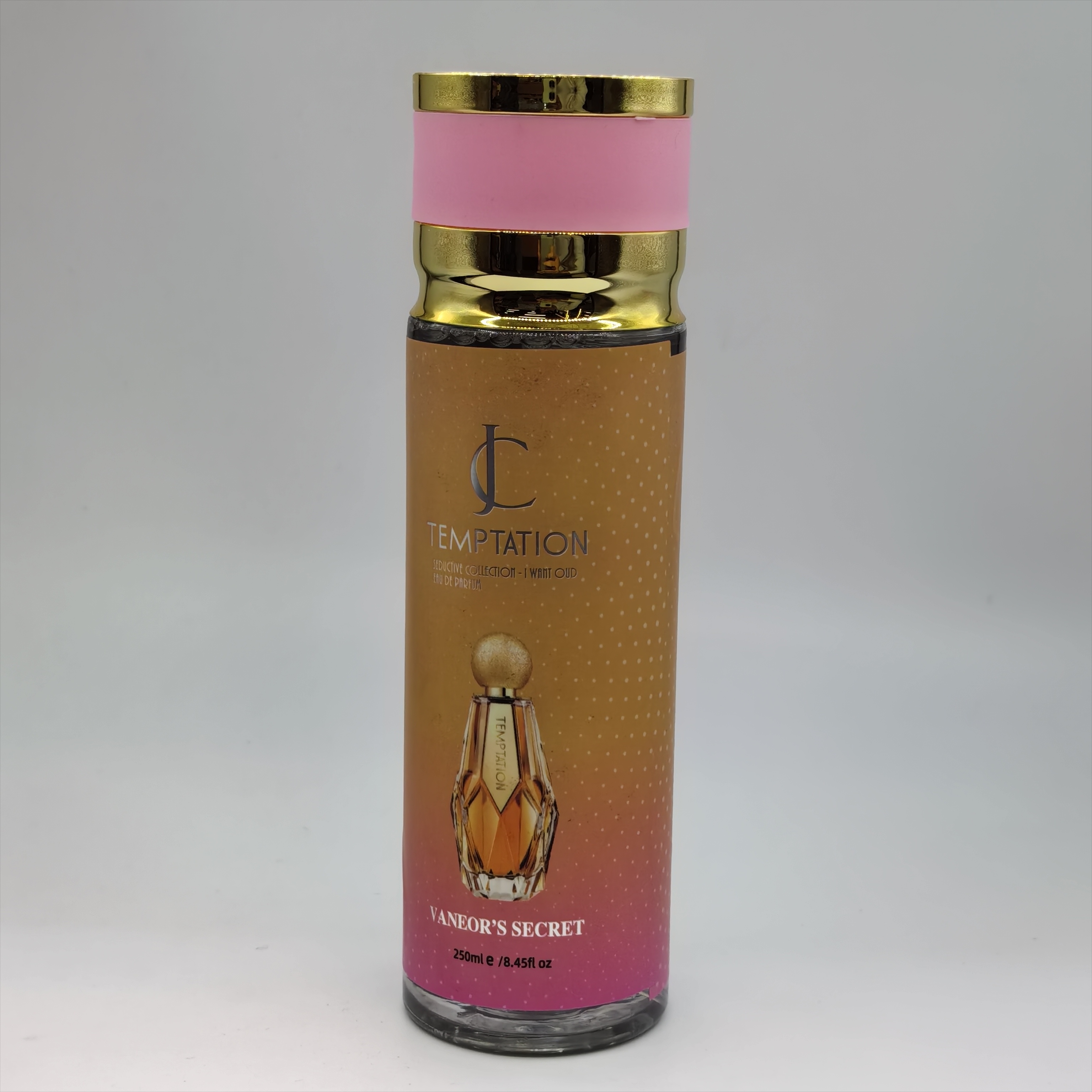 This 250ml best-selling Arab perfume for foreign trade has a long-lasting fragrance and a classic design with multiple scents Application Scenario