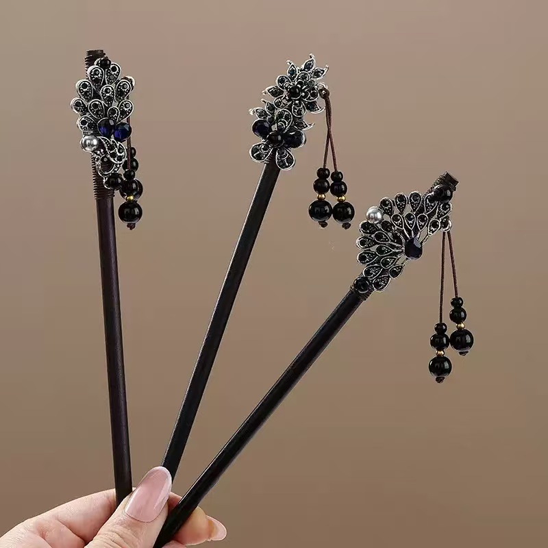 Hairpin, ancient-style hair accessory, women's retro hairpin, coiled hair decoration, hair accessory, hairpin details Picture