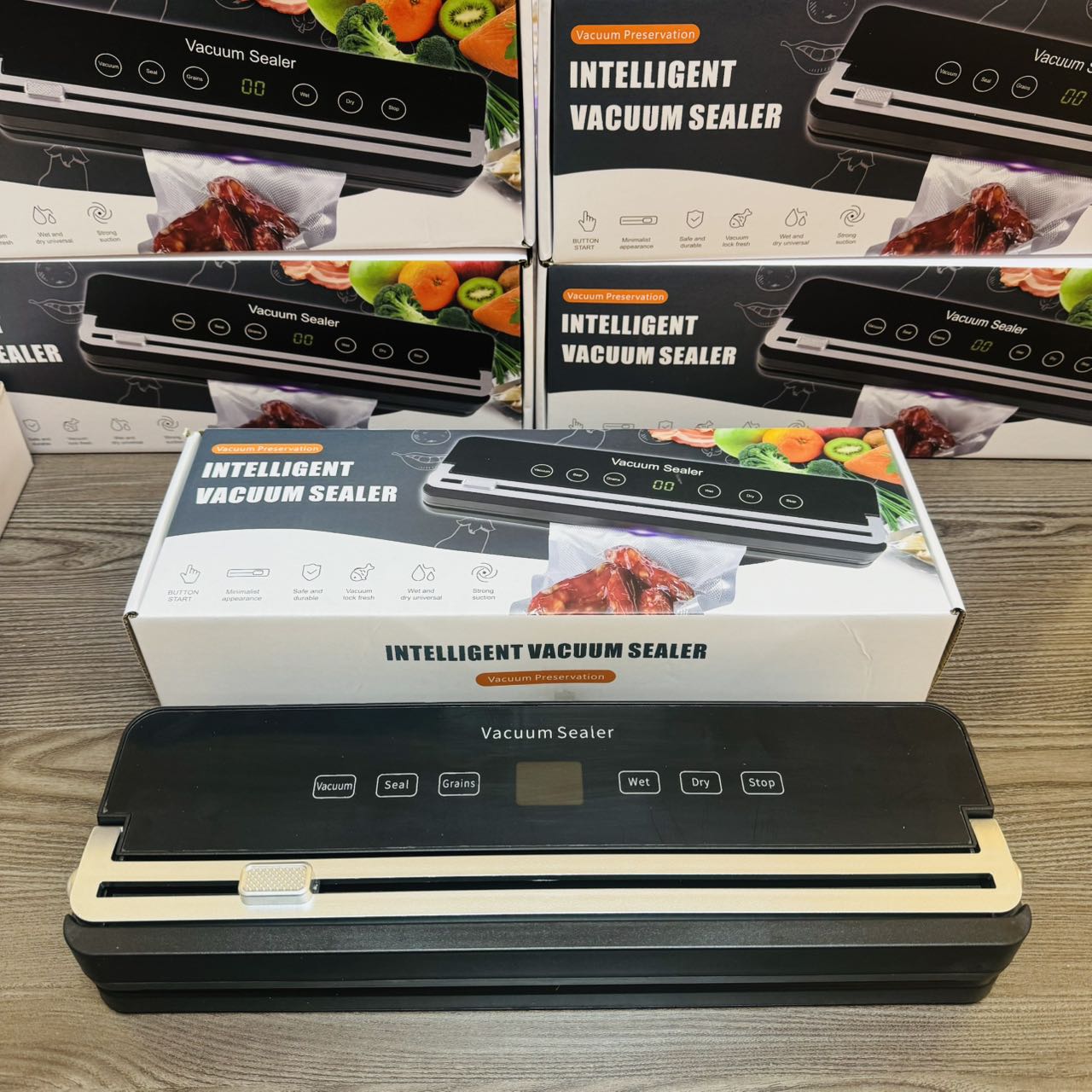 Intelligent vacuum sealing machine, household large-capacity food preservation sealing machine