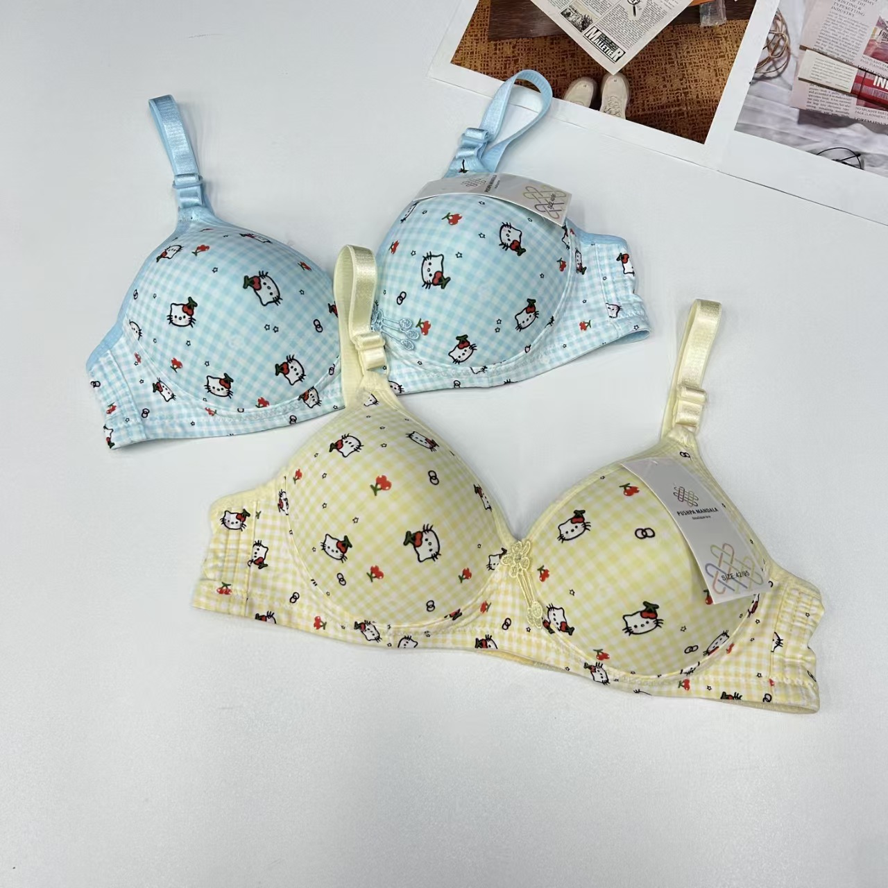 FCM-3019# Export to the Middle East and Africa Women's Bras, women's bras without underwire and no scar, comfortable gathering bras, women's QNI Item Picture