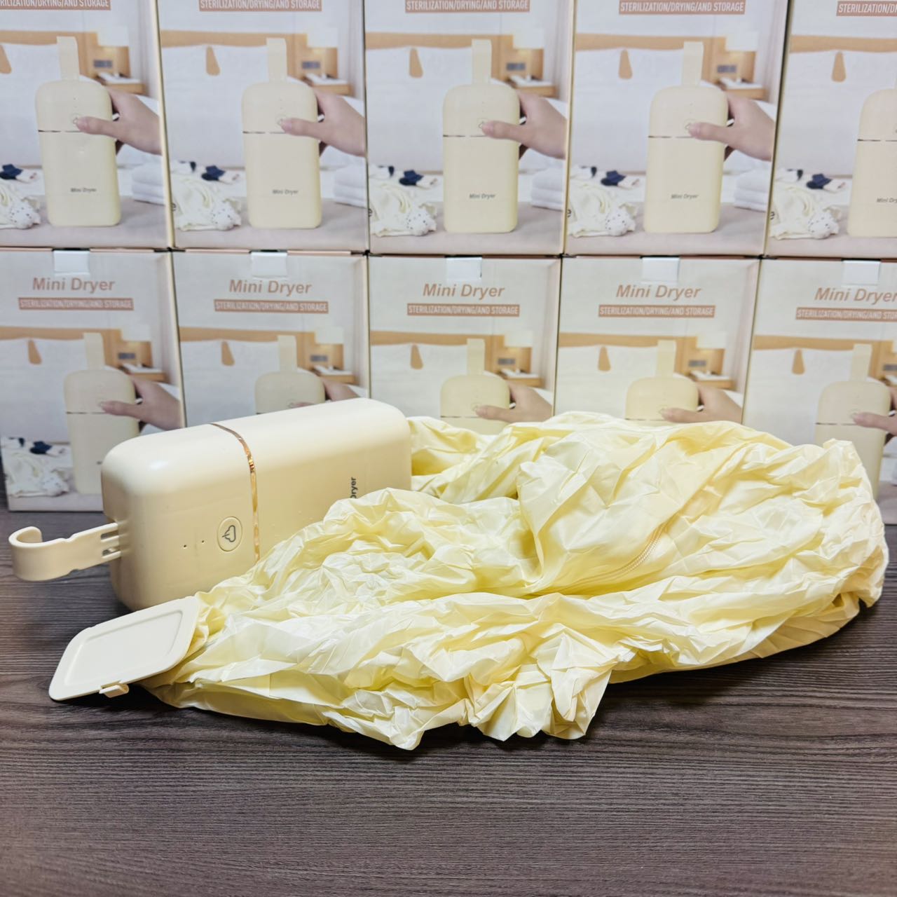 Mini Dryer is a portable and quick-drying household hair dryer with a soft sound design Application Scenario