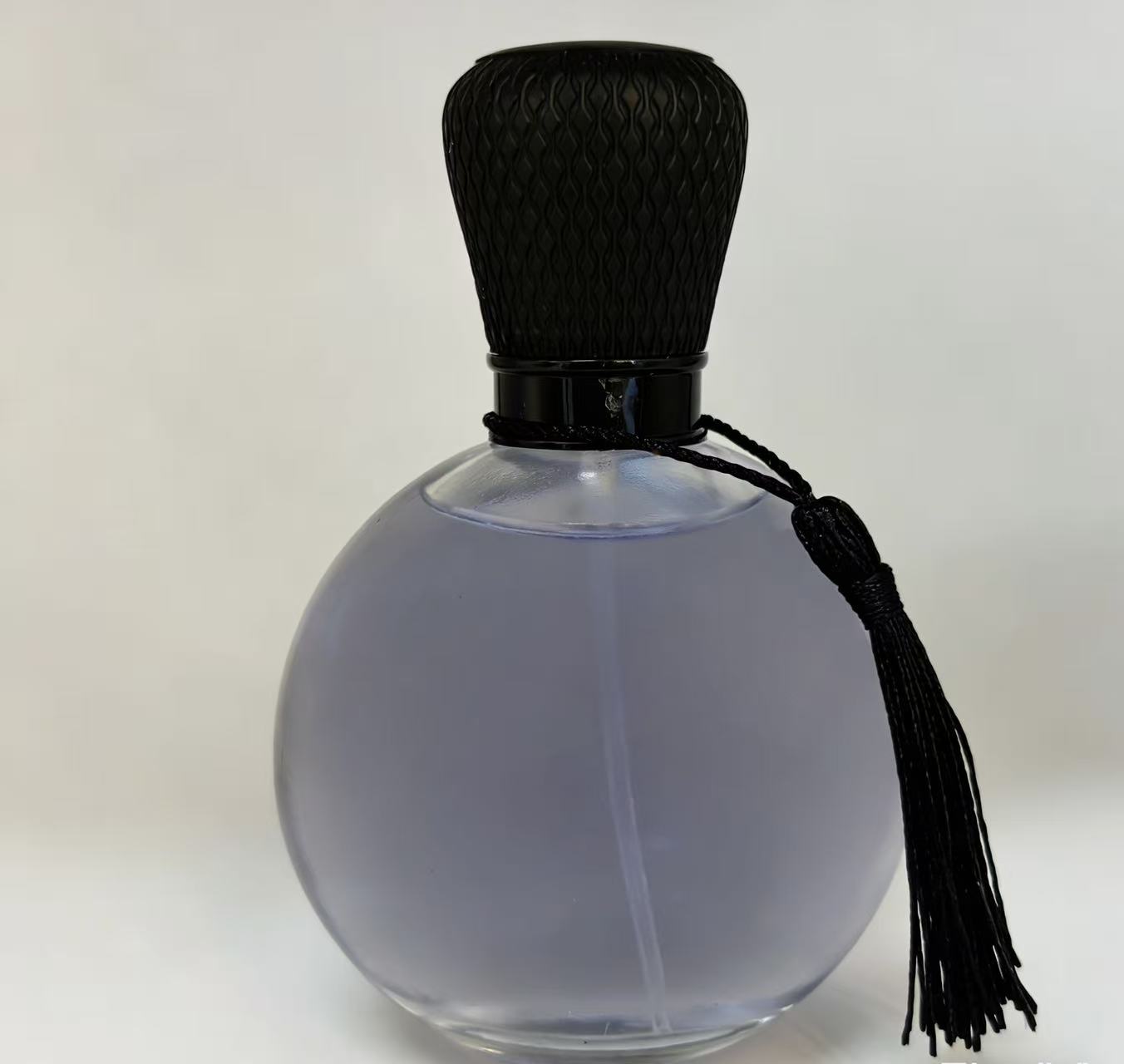Round glass bottle perfume 100ml, elegant design, long-lasting fragrance, factory wholesale Specification image