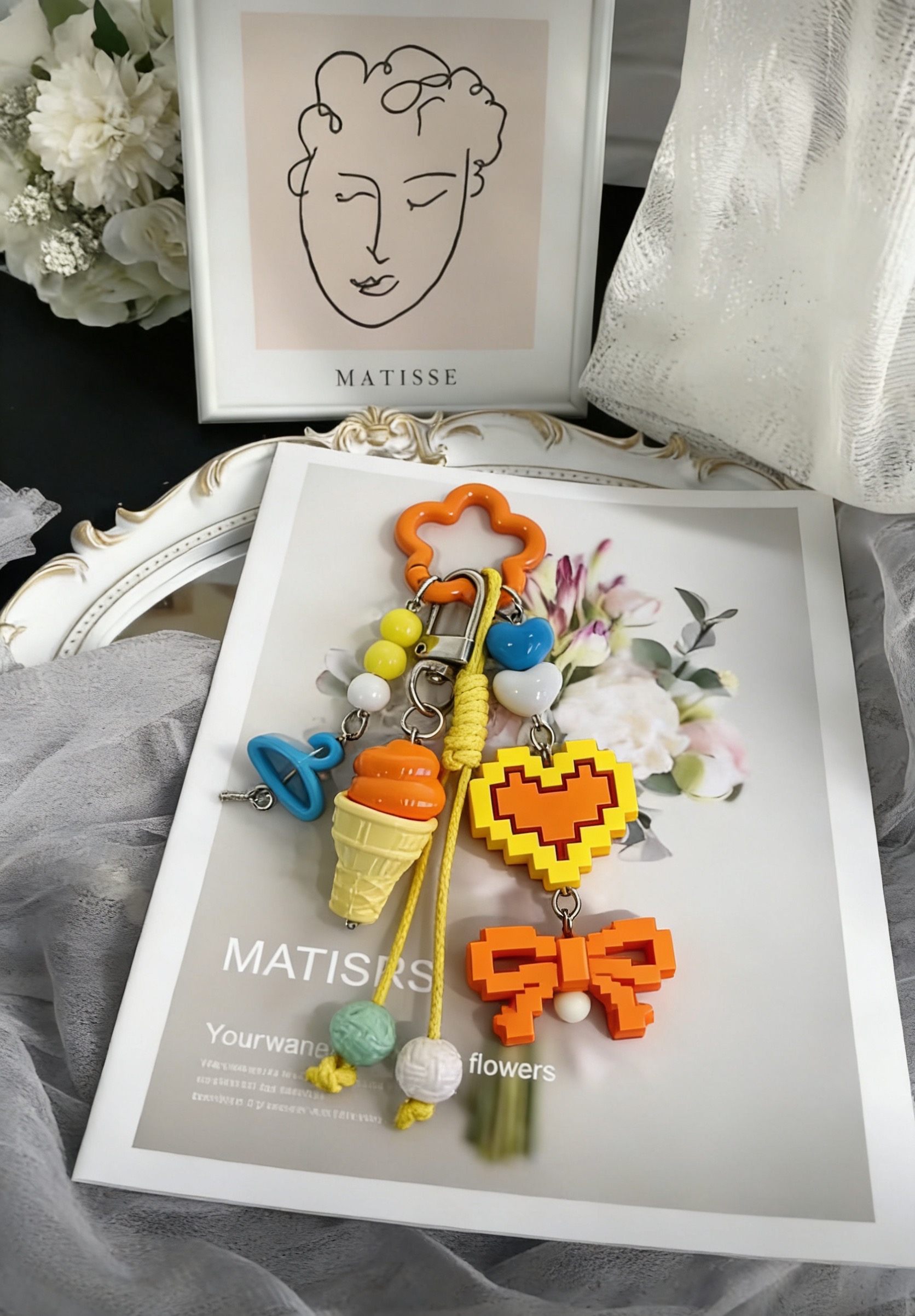 包挂/哭哭马/挂绳挂件/露营毛绒挂件/挂件细节图