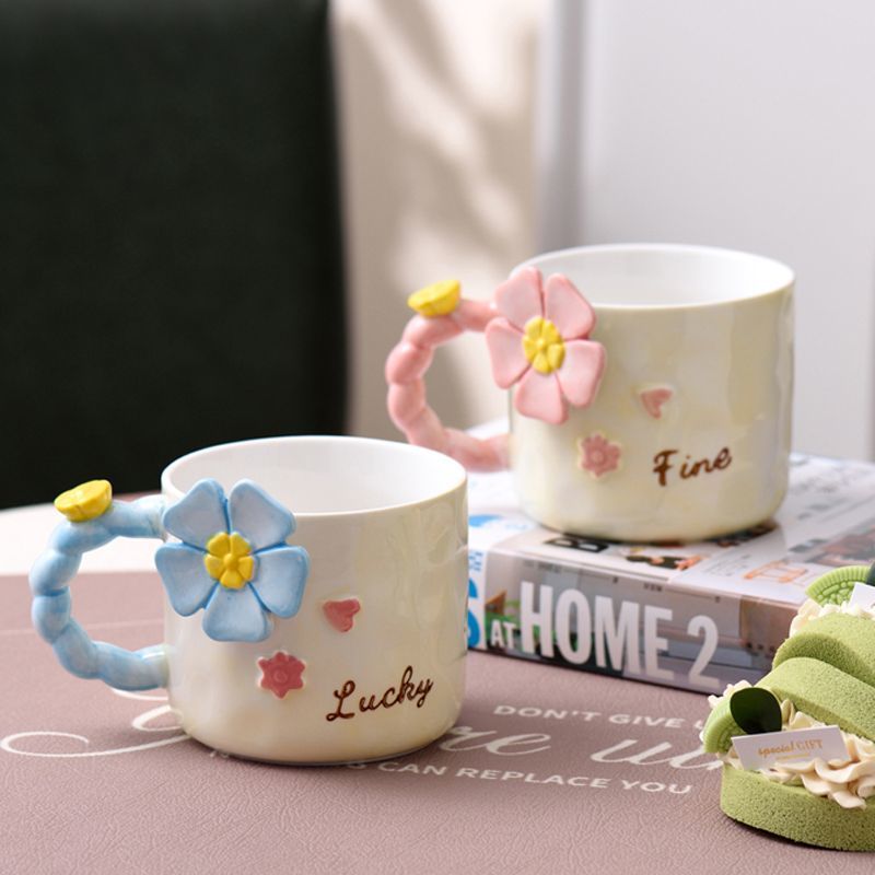 High-quality ceramic cups as birthday gifts for sisters, girls and best friends are meaningful souvenirs and Teachers' Day presents detail image 3