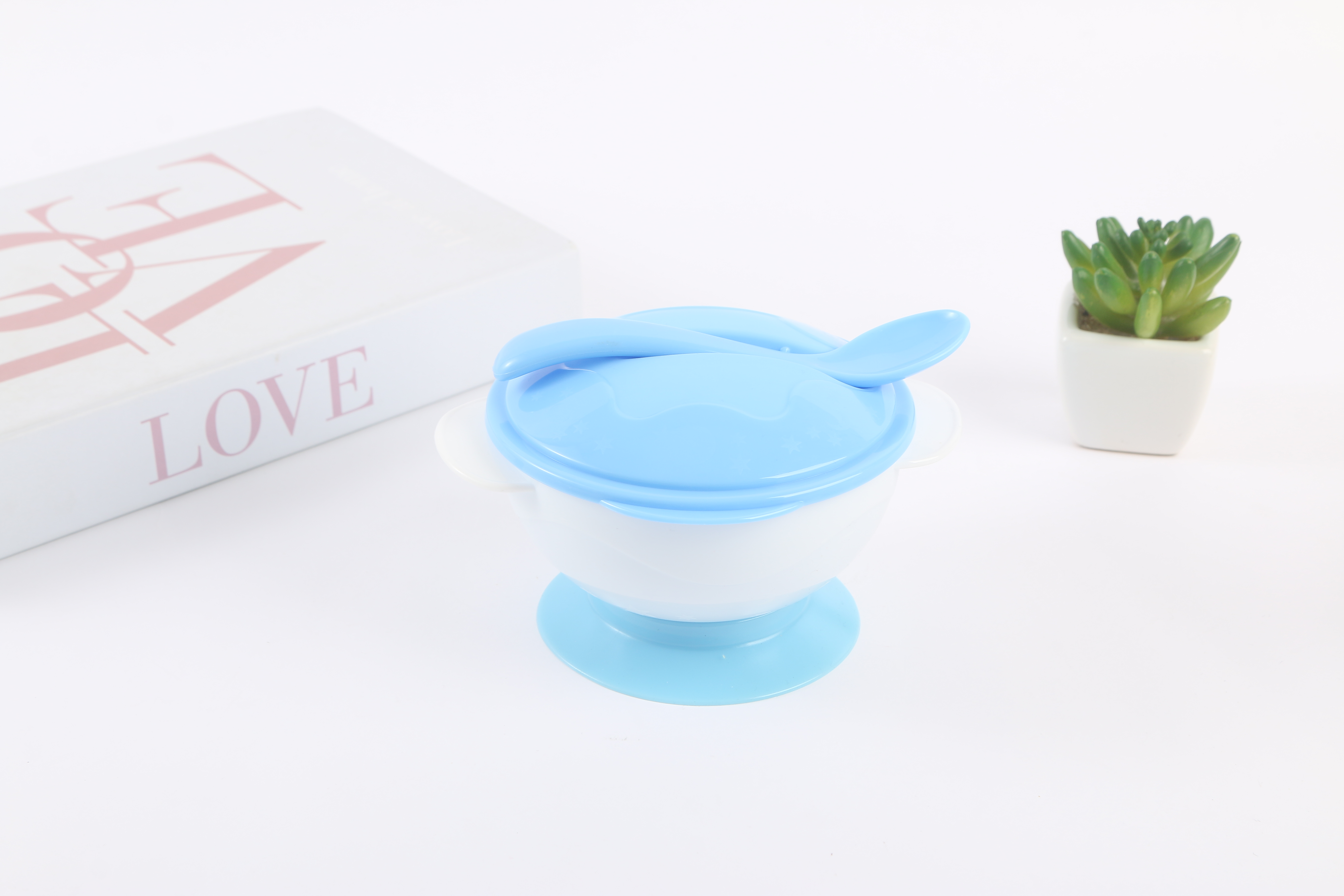 喂养餐具实物图