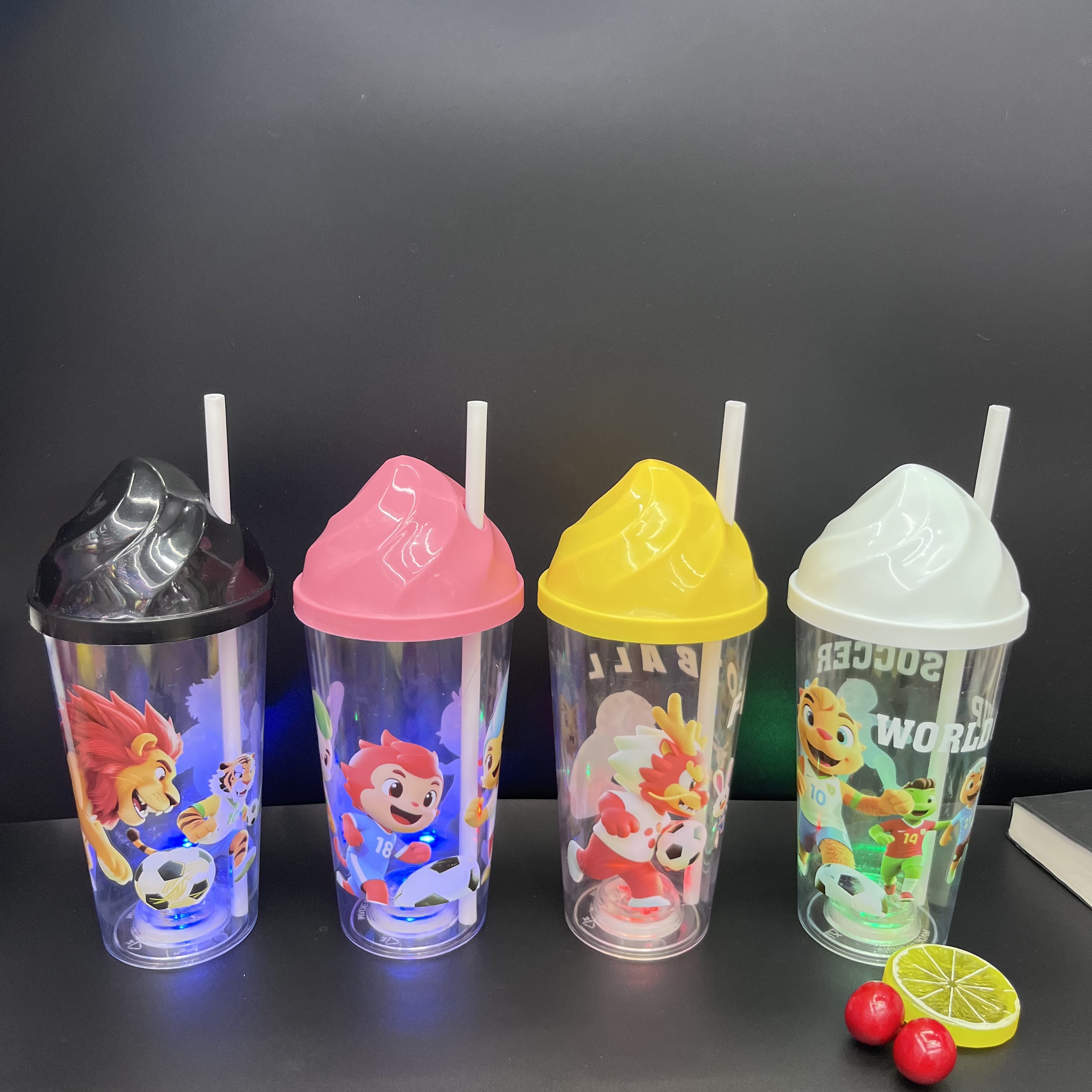 卡通儿童吸管杯塑料水杯便携杯喝水杯吸管水杯塑料杯工厂直销详情2