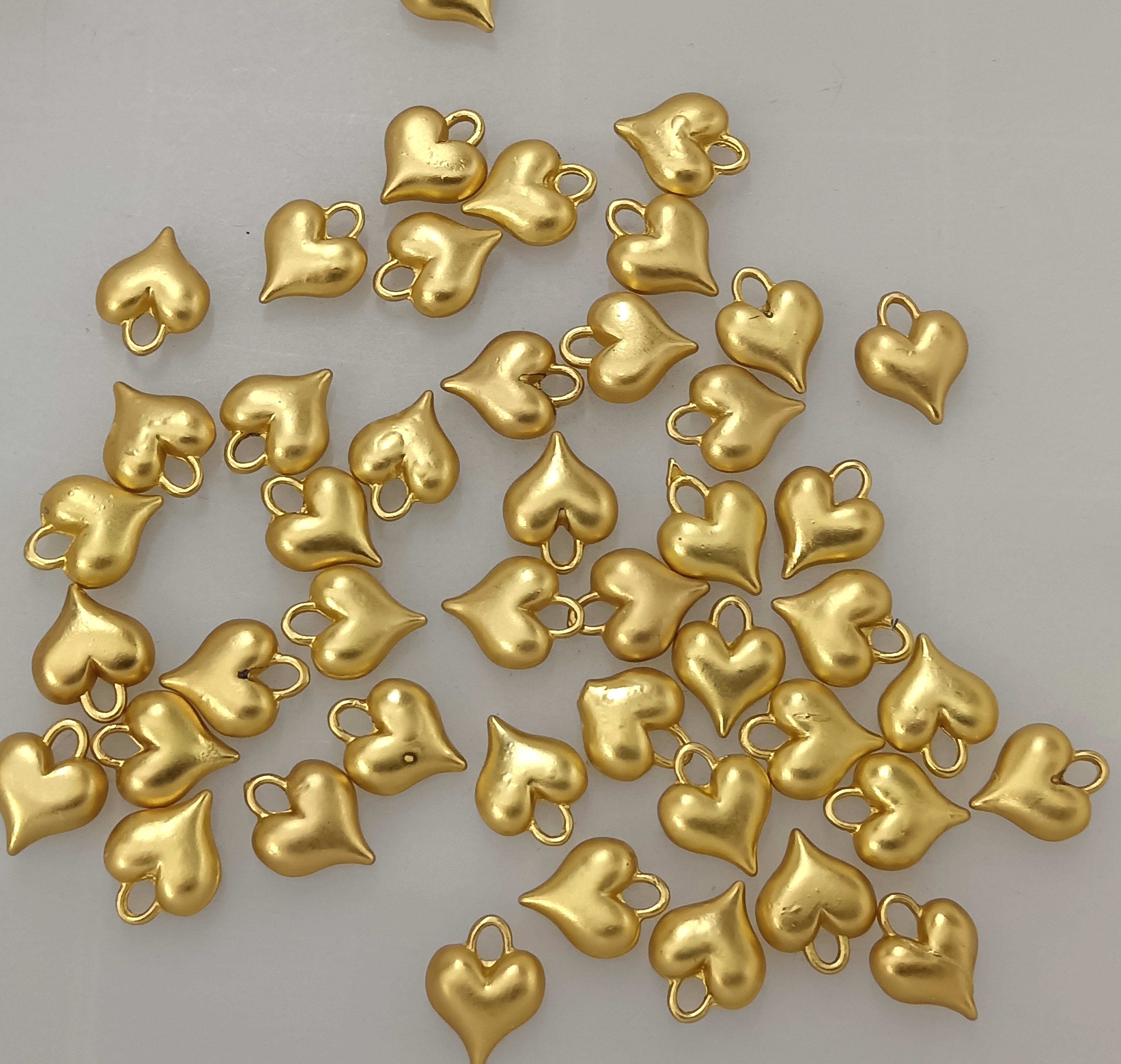 Heart pendant, heart-shaped pendant, electroplated heart plastic beads, DIY handmade bracelet, necklace, earrings, pendant accessories