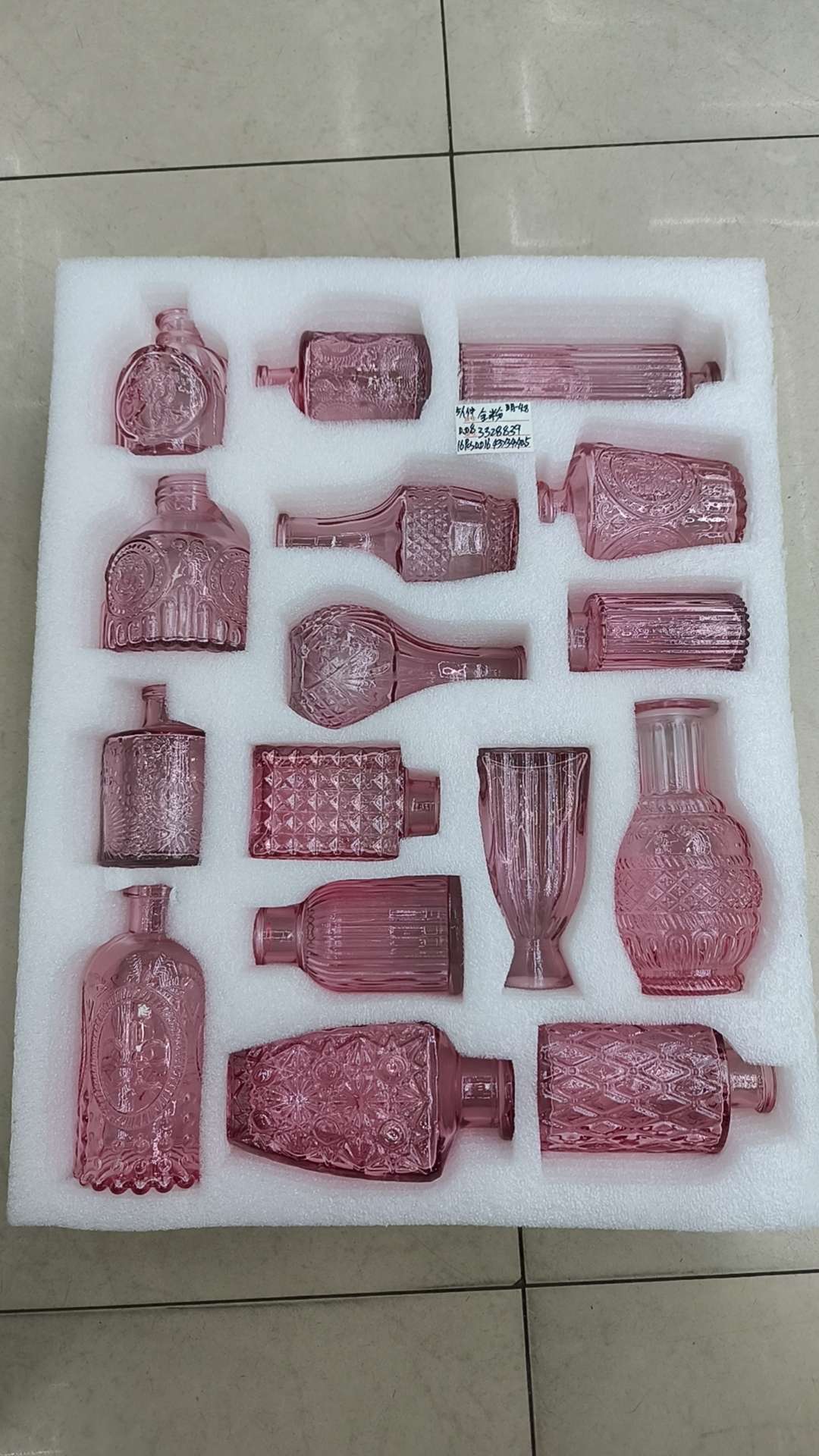 Glassware, glass bottles, small vases, small glass bottles, daily necessities detail image 9