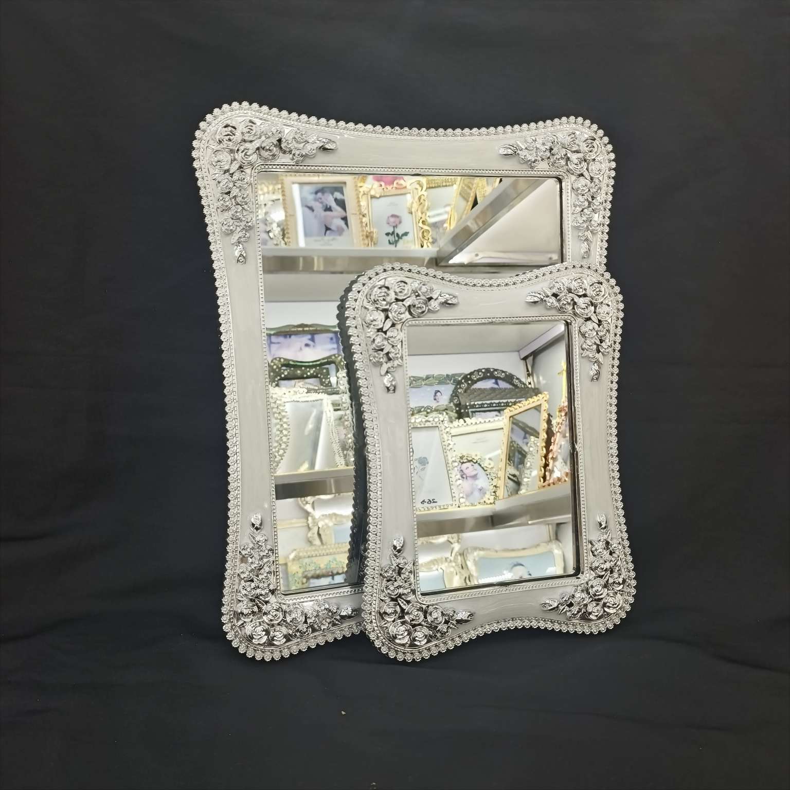 Mirrors, plastic mirrors, light paintings, small ornaments, handicrafts, gifts, plastic handicrafts, looking for handcrafted work detail image 3