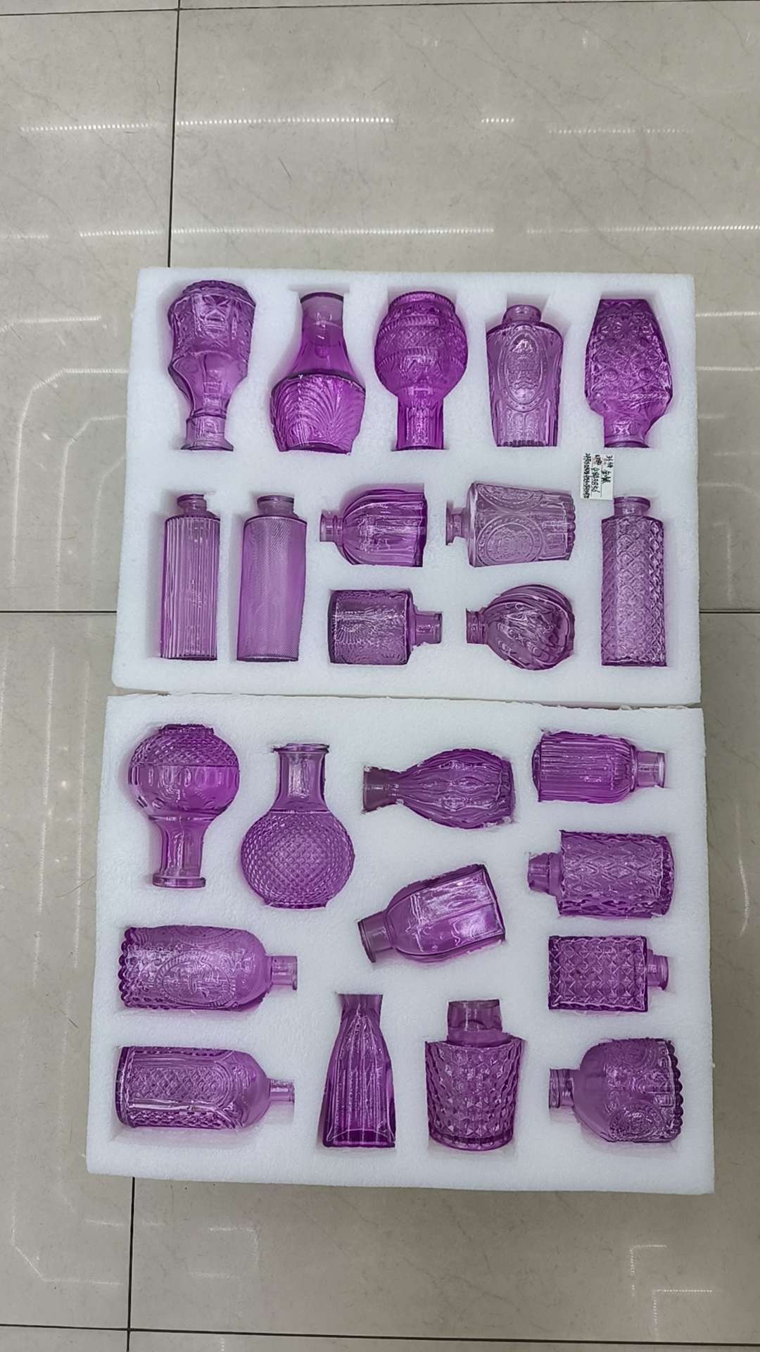 Glassware, glass bottles, small vases, small glass bottles, daily necessities detail image 5