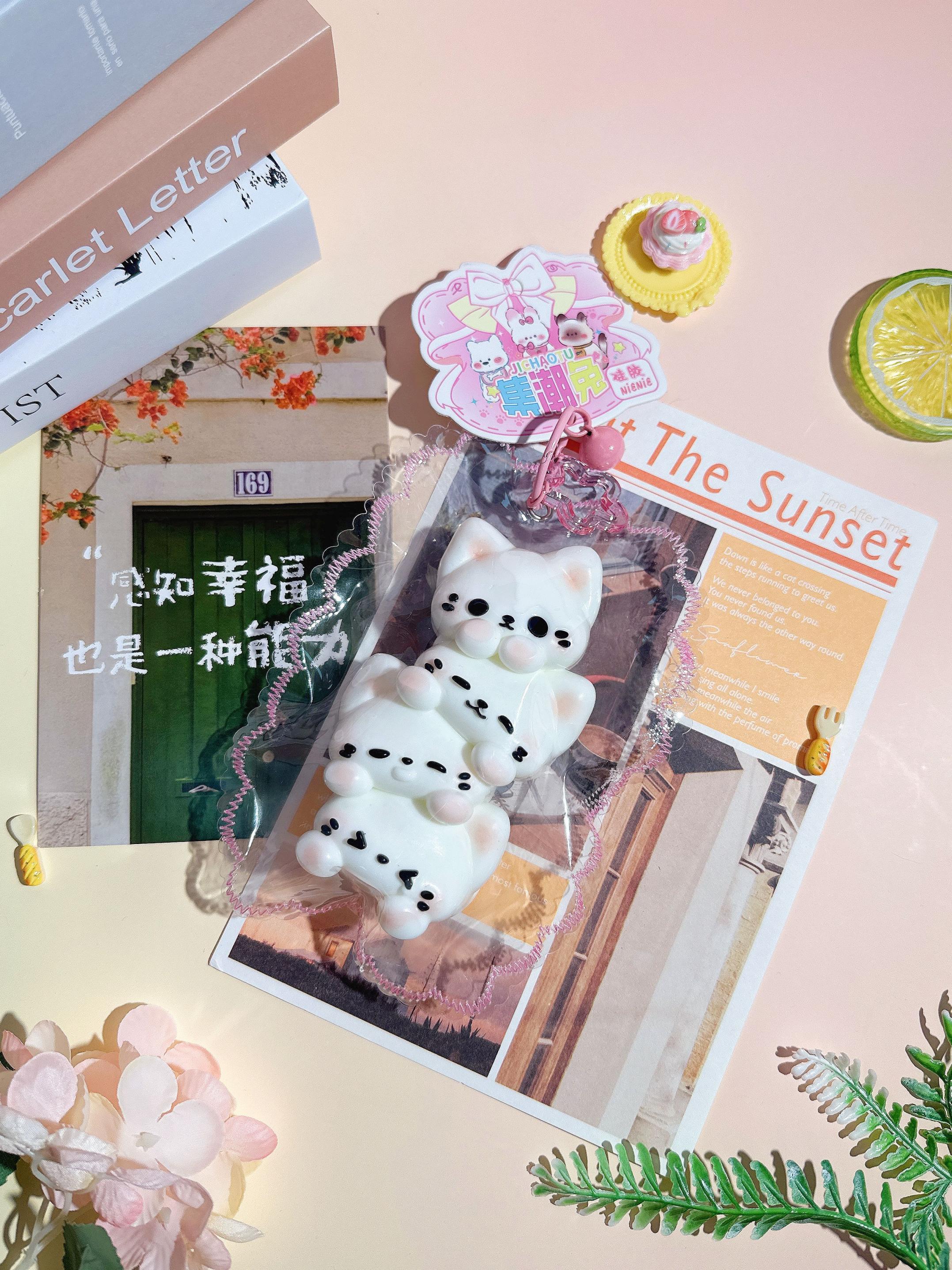 Food-grade silicone Squeeze Relief Button Squeeze Relief toy Relieve Stress Toy Squeeze Relief 8 Application Scenario